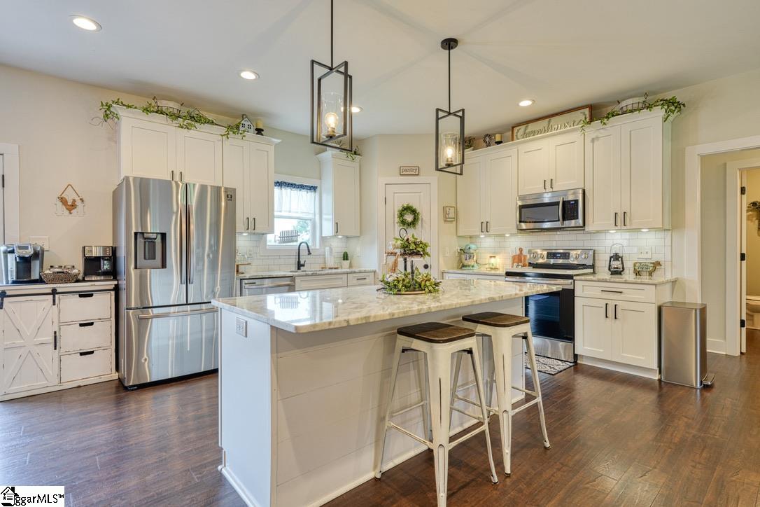 212 Quarterdeck Court Chesnee, SC 29323