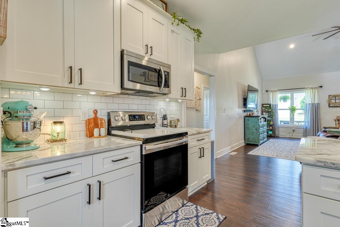 212 Quarterdeck Court Chesnee, SC 29323