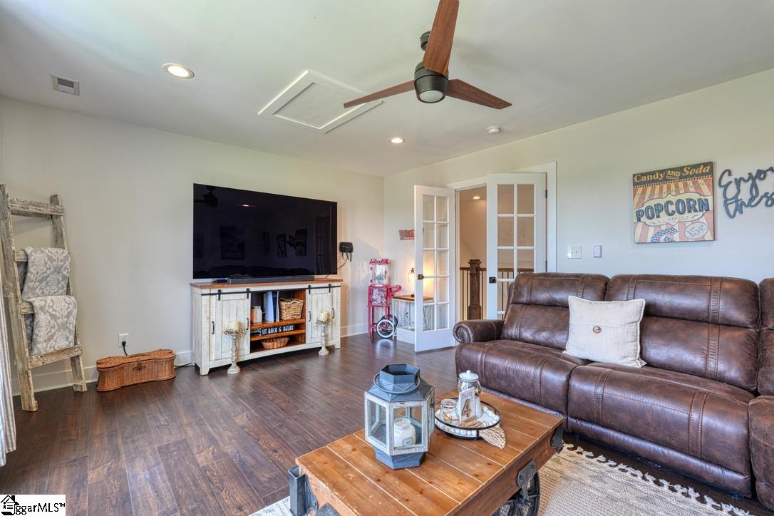 212 Quarterdeck Court Chesnee, SC 29323
