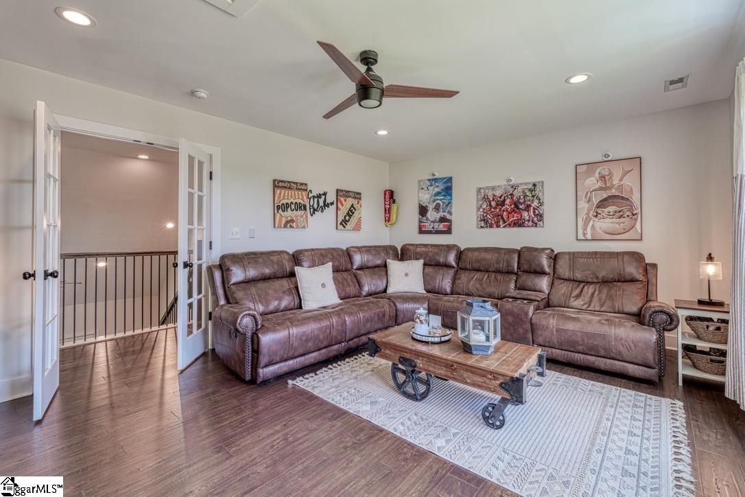212 Quarterdeck Court Chesnee, SC 29323