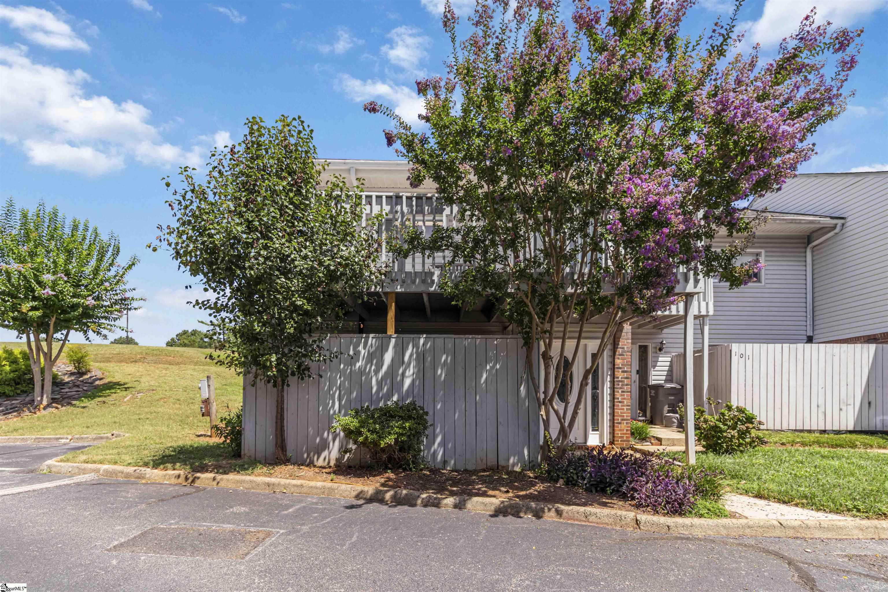 100 Genoa Court Greenville, SC 29611
