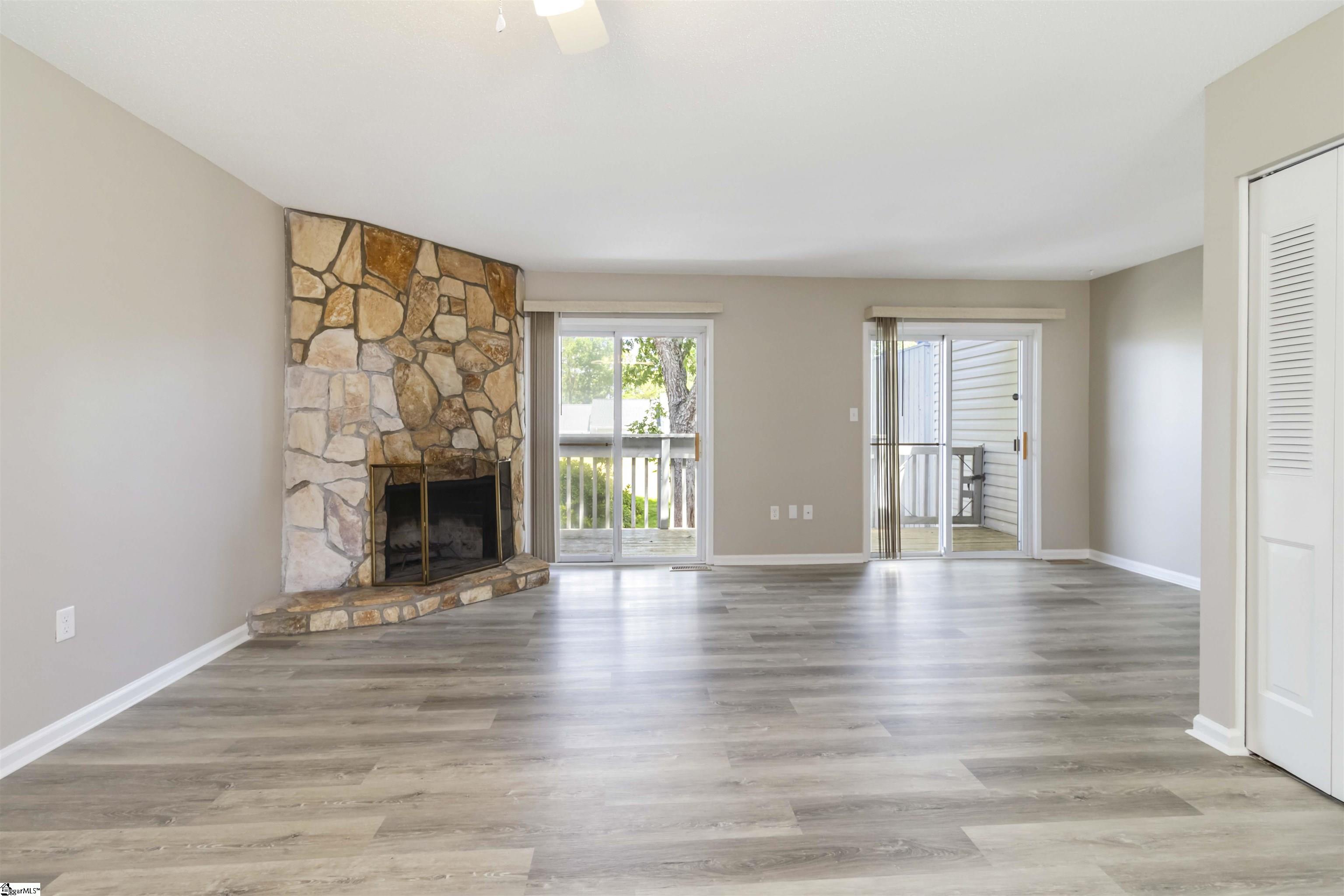 100 Genoa Court Greenville, SC 29611
