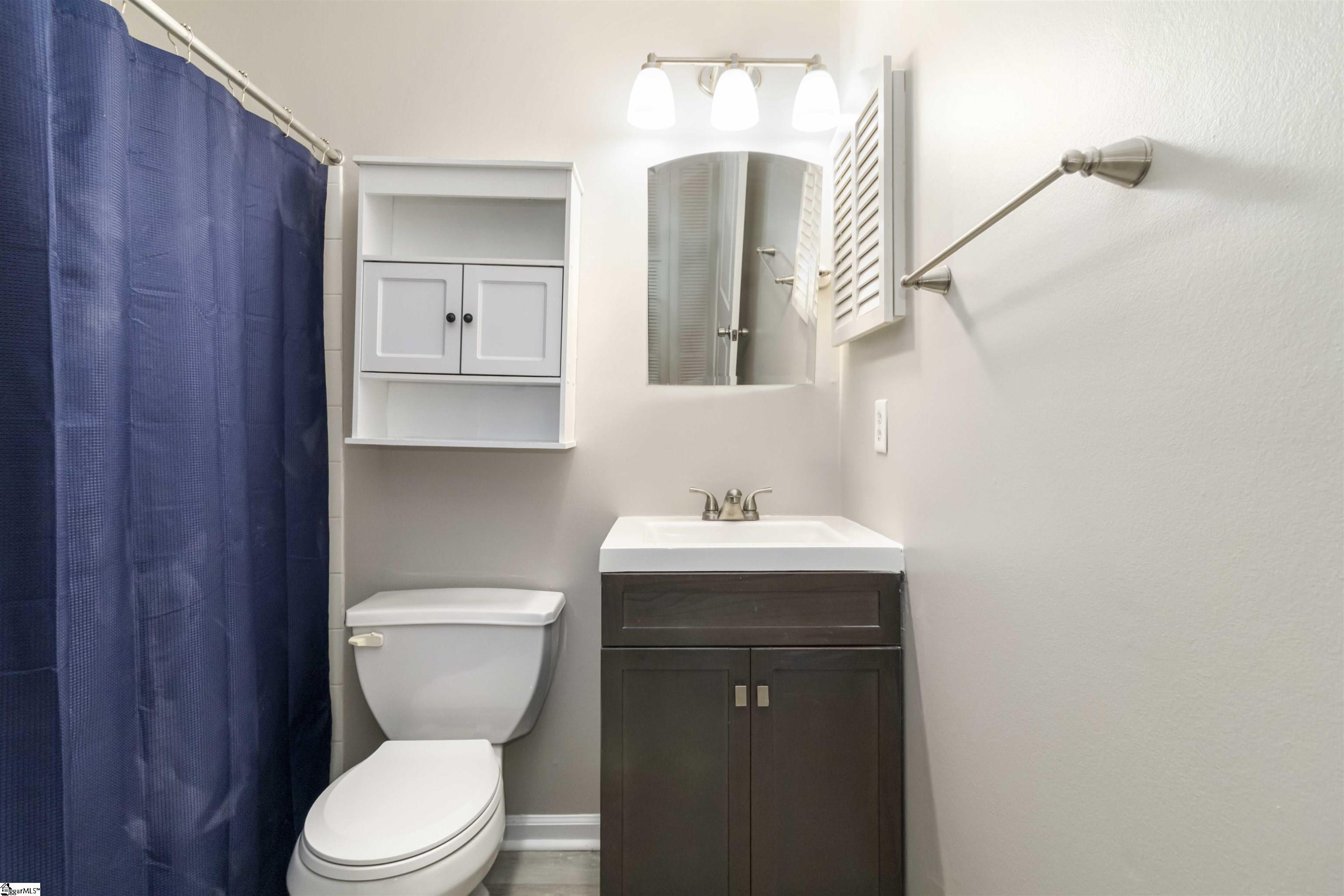 100 Genoa Court Greenville, SC 29611