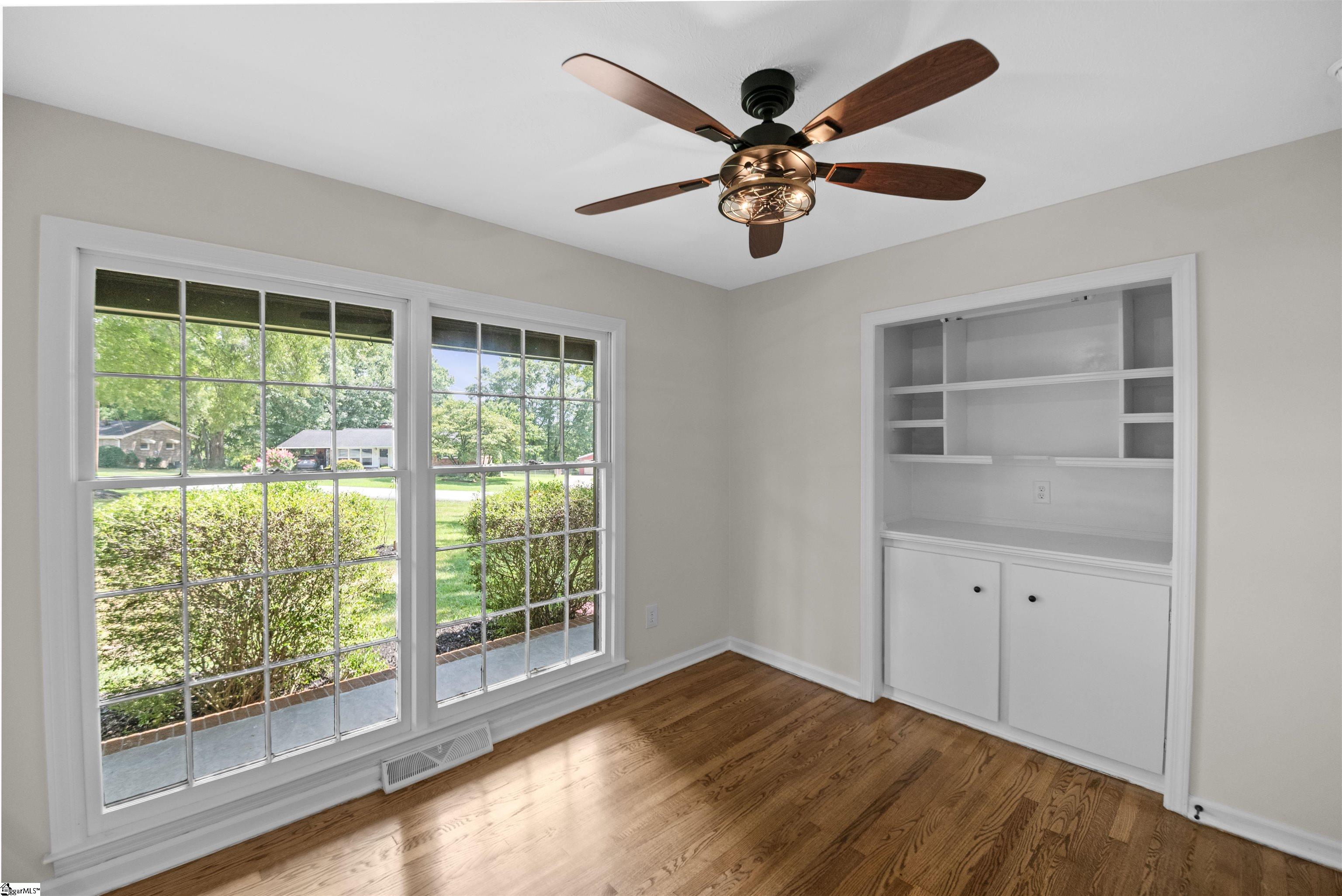303 Robinall Drive Easley, SC 29642