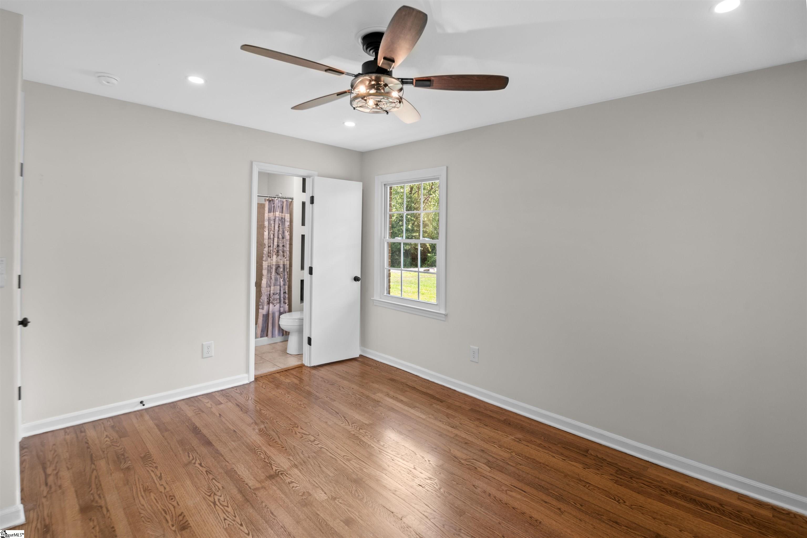 303 Robinall Drive Easley, SC 29642