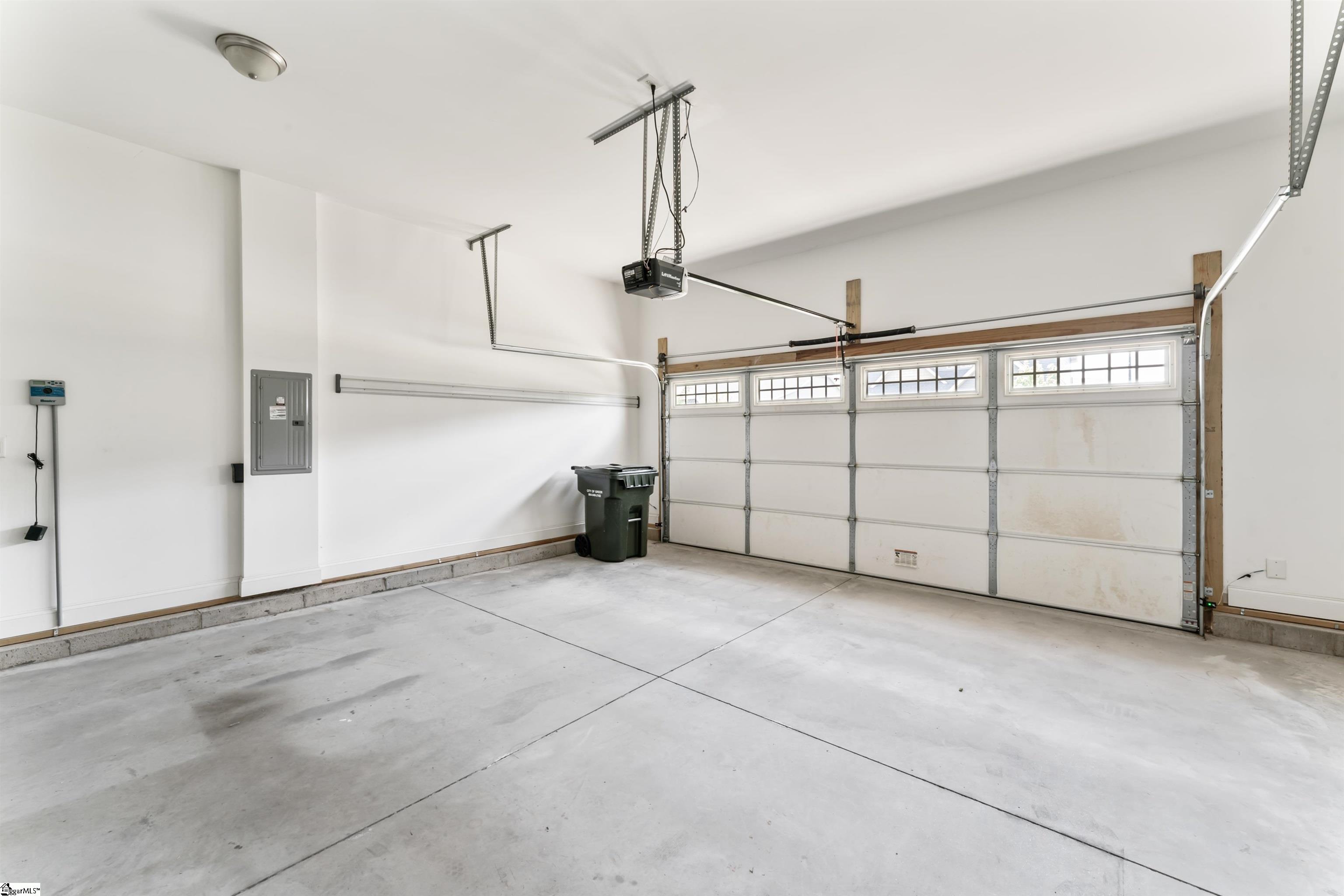 285 Foxbank Circle Greer, SC 29651