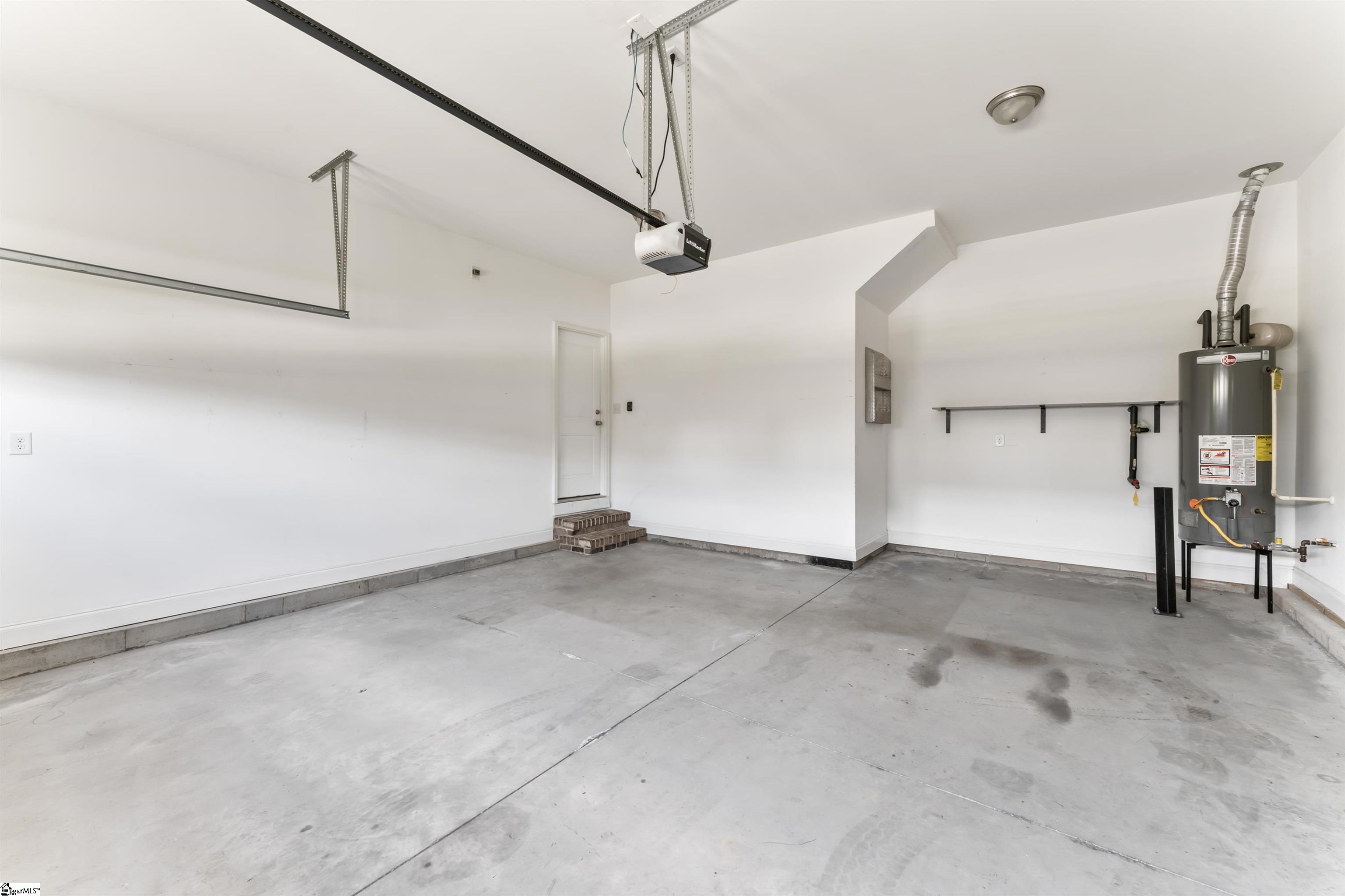 285 Foxbank Circle Greer, SC 29651