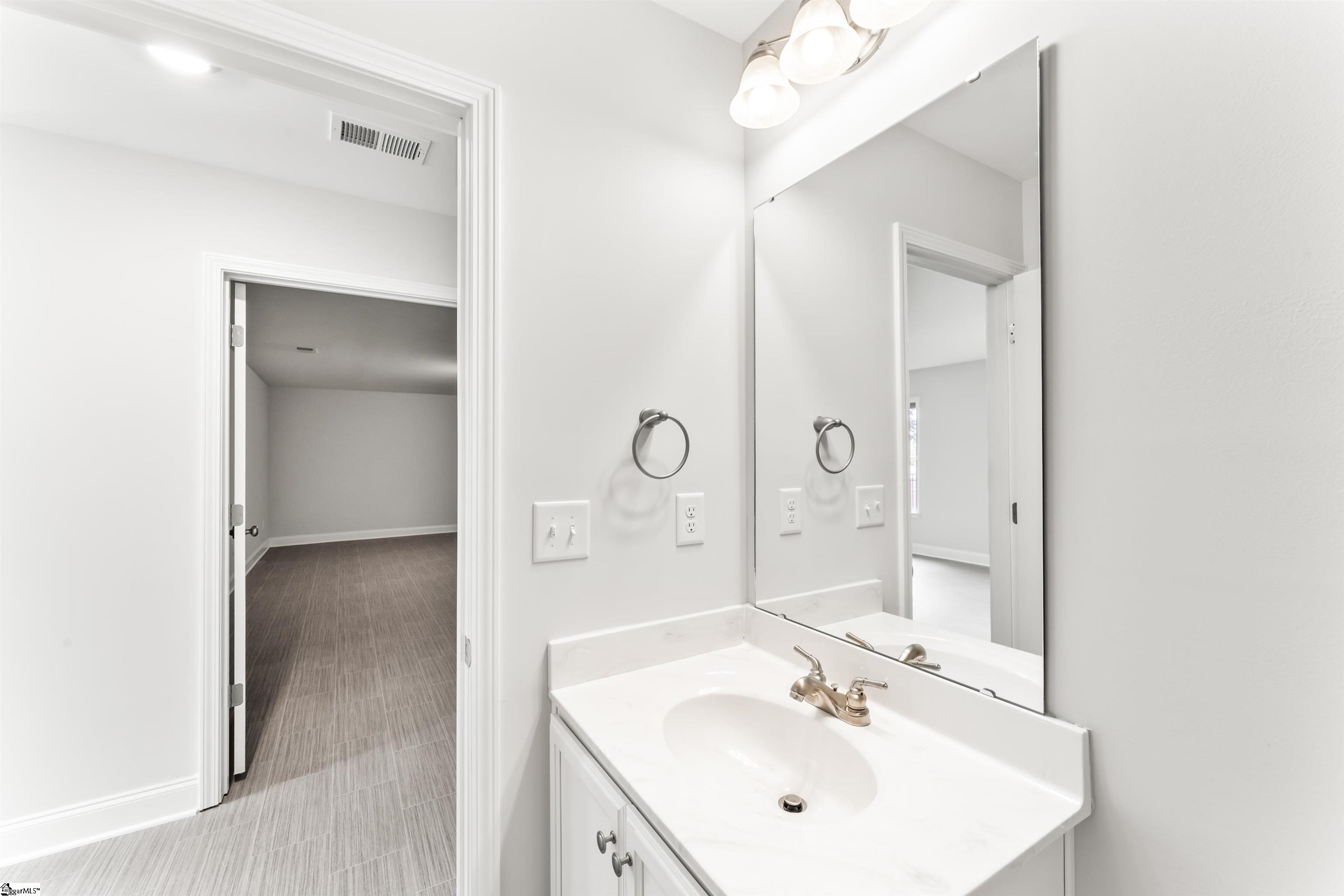 285 Foxbank Circle Greer, SC 29651