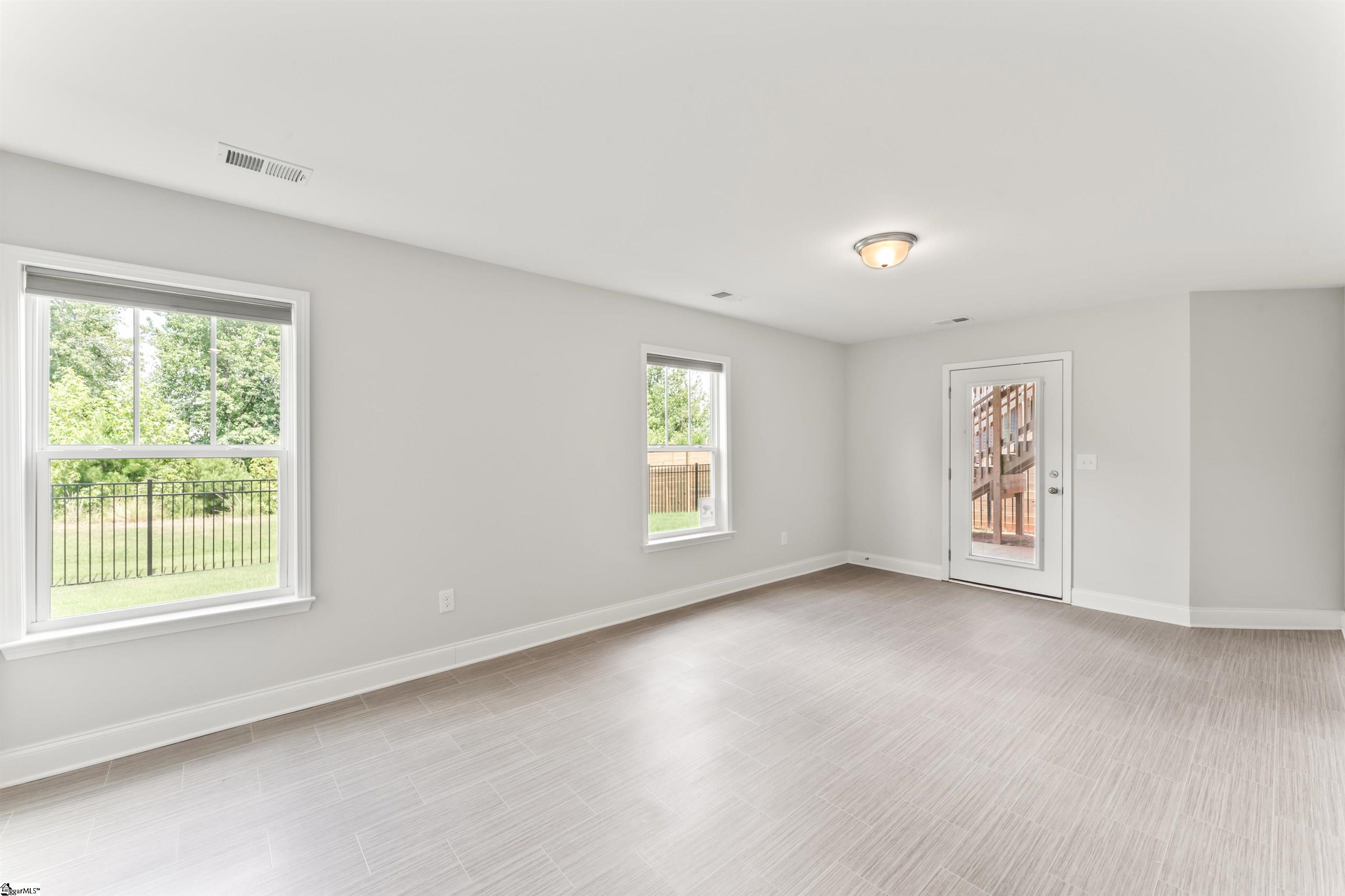 285 Foxbank Circle Greer, SC 29651