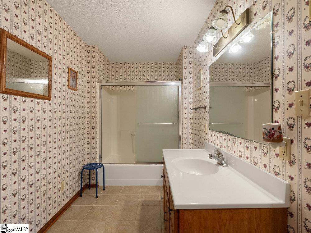 125 Lacewood Road Gaffney, SC 29341-2925