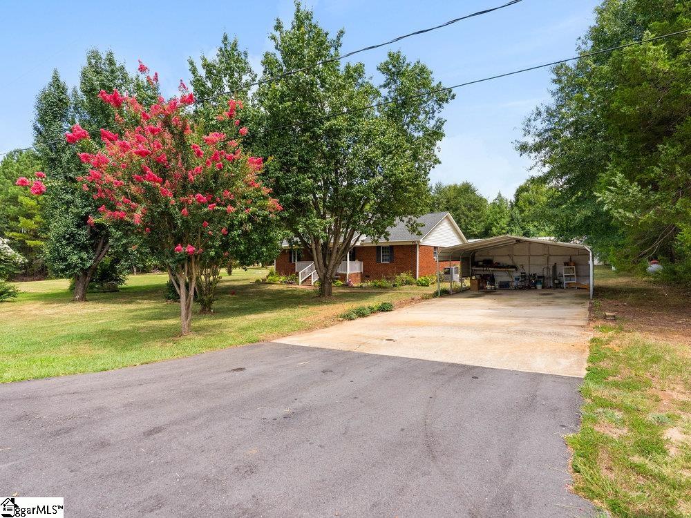 125 Lacewood Road Gaffney, SC 29341-2925