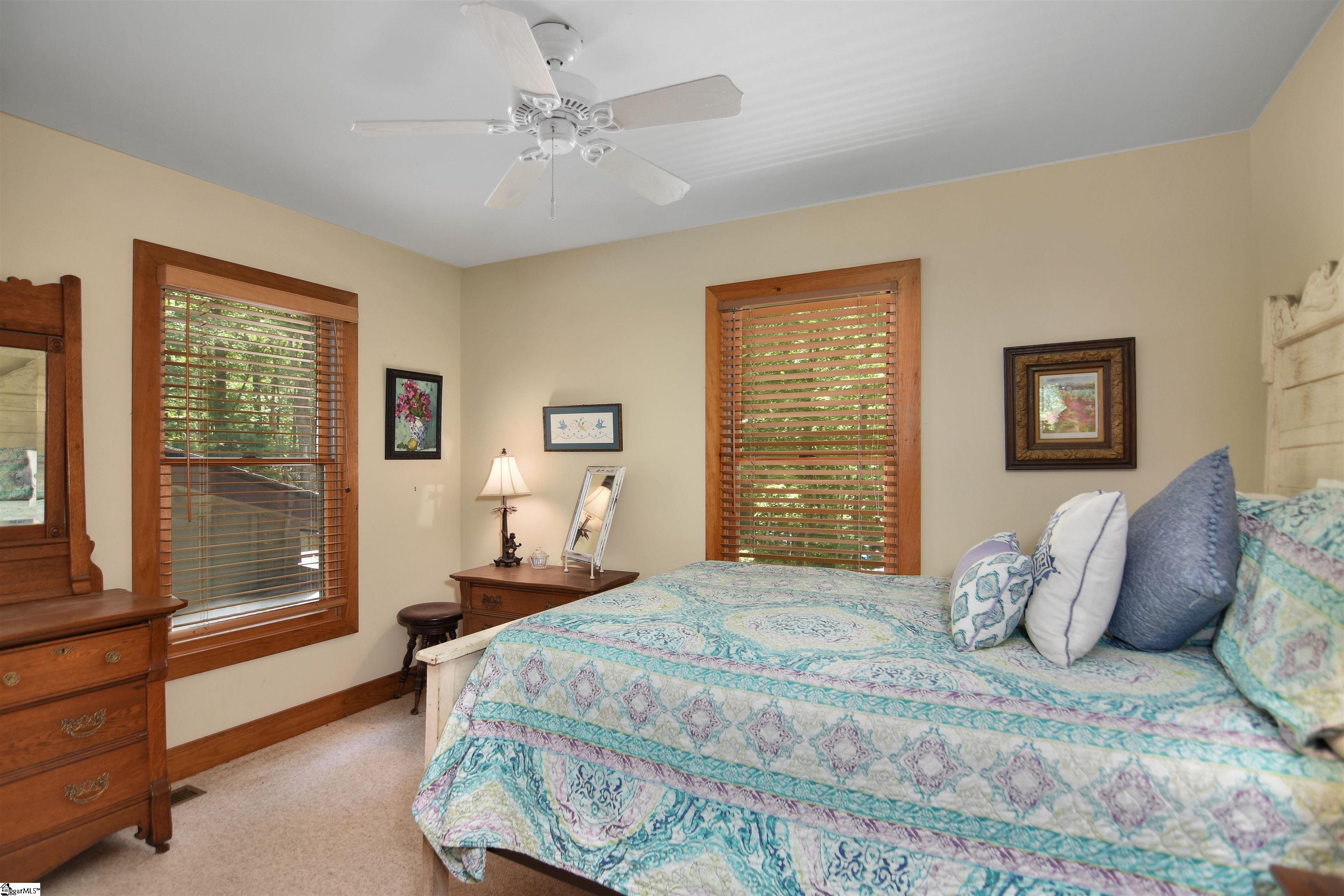 8 Cliff Ridge Court Cleveland, SC 29635