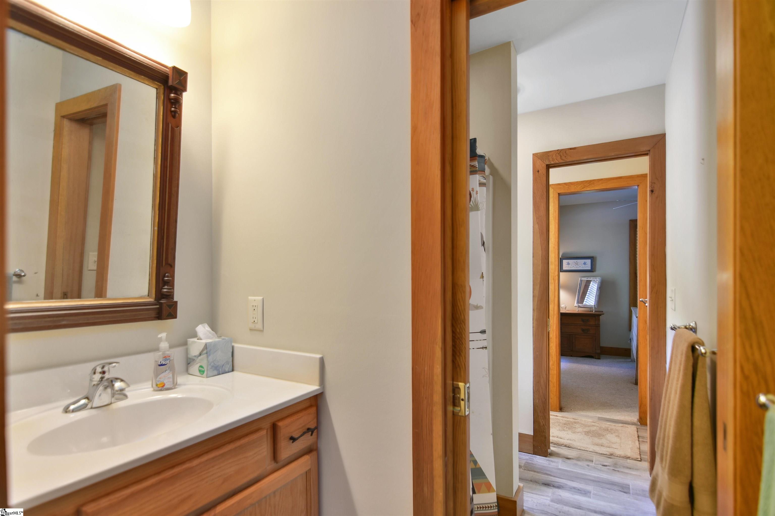 8 Cliff Ridge Court Cleveland, SC 29635
