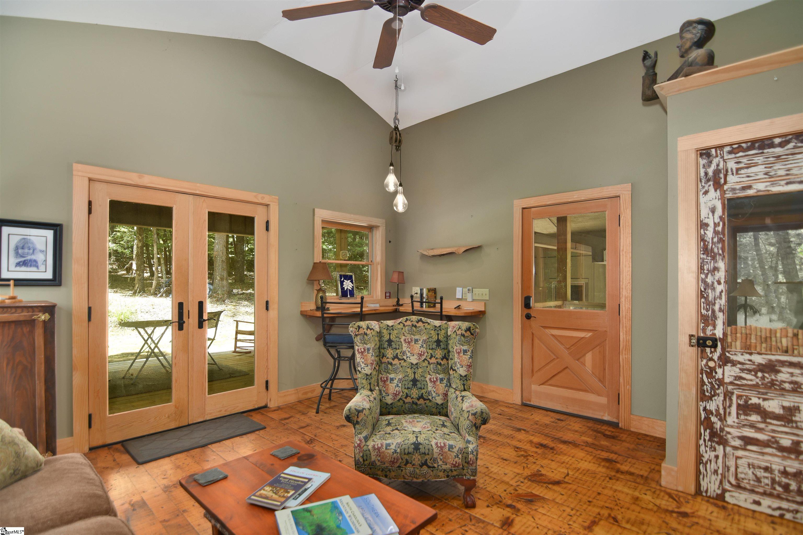 8 Cliff Ridge Court Cleveland, SC 29635