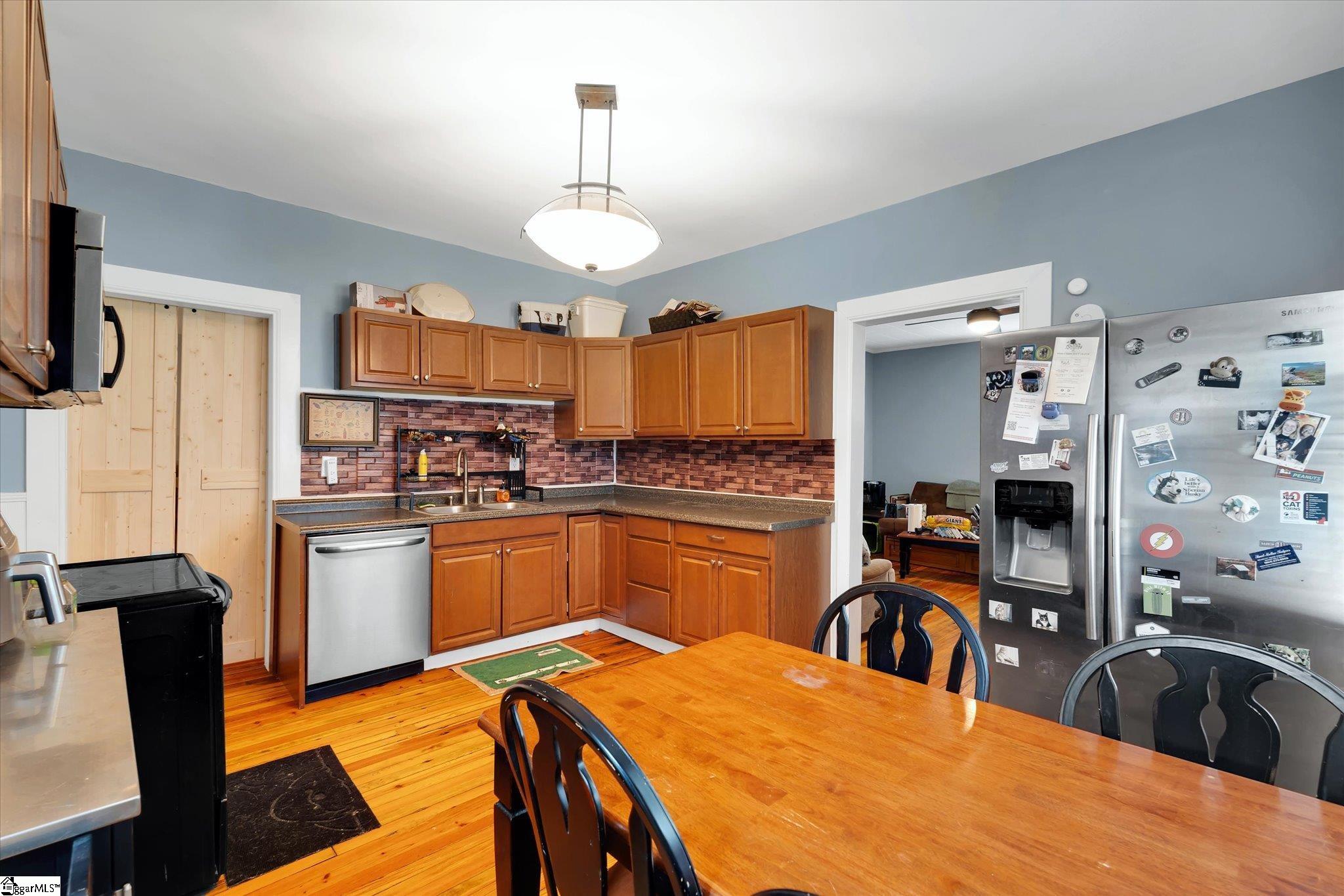 8 Mellon Street Slater, SC 29683