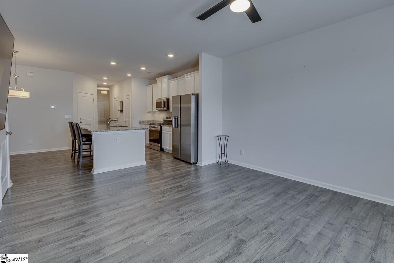 406 Laurel Park Drive Greenville, SC 29607