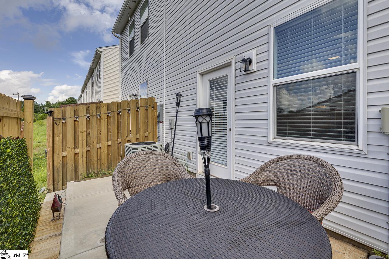 406 Laurel Park Drive Greenville, SC 29607