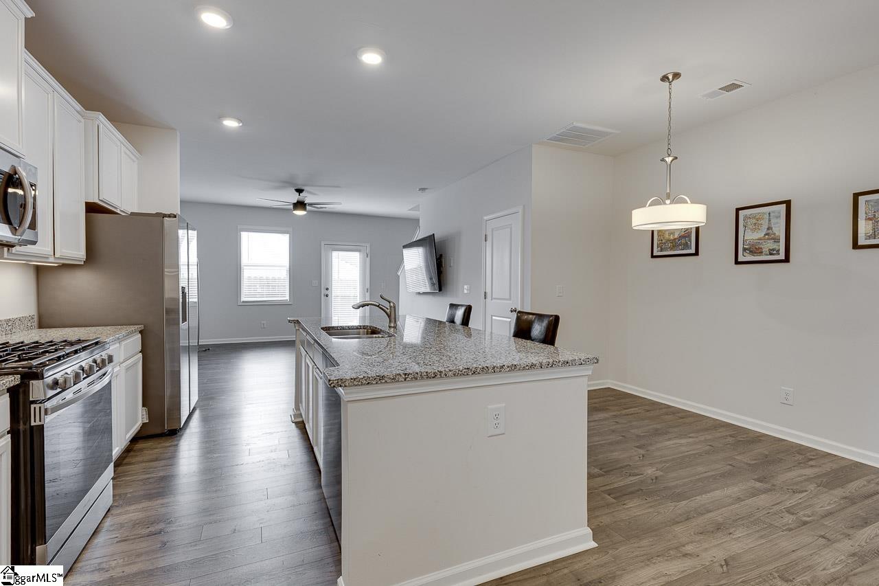 406 Laurel Park Drive Greenville, SC 29607