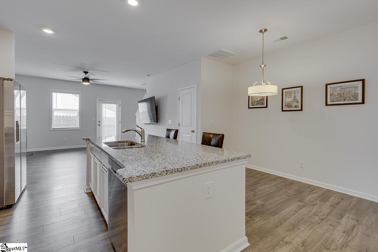 406 Laurel Park Drive Greenville, SC 29607