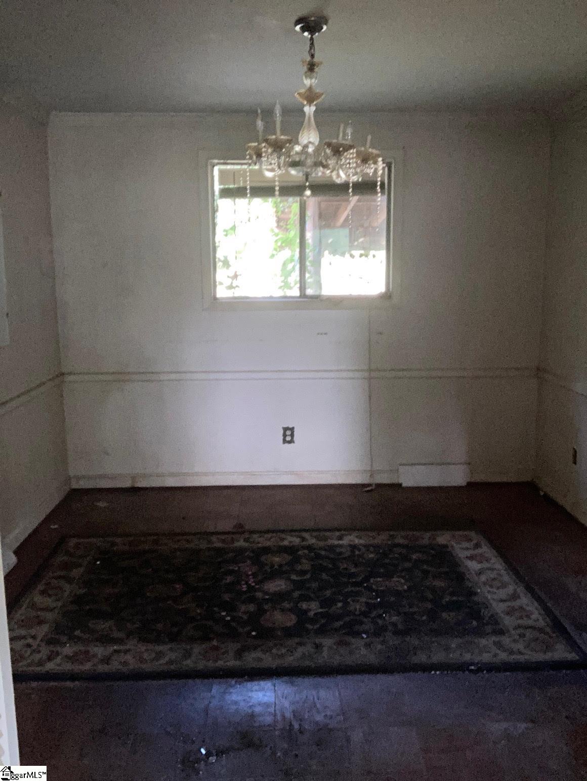423 Fairmont Drive Greenville, SC 29605