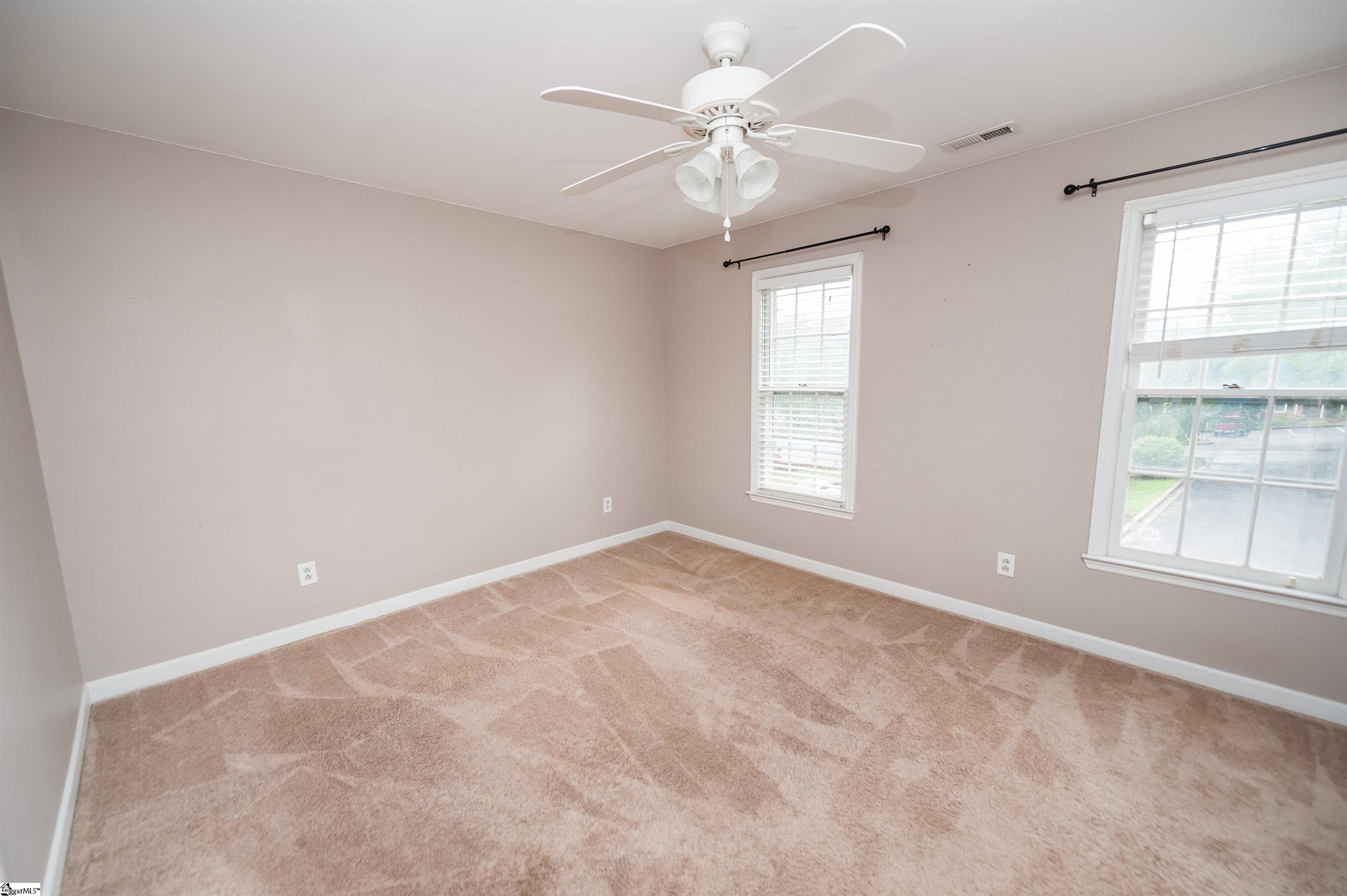 45 Somersett Drive Spartanburg, SC 29301