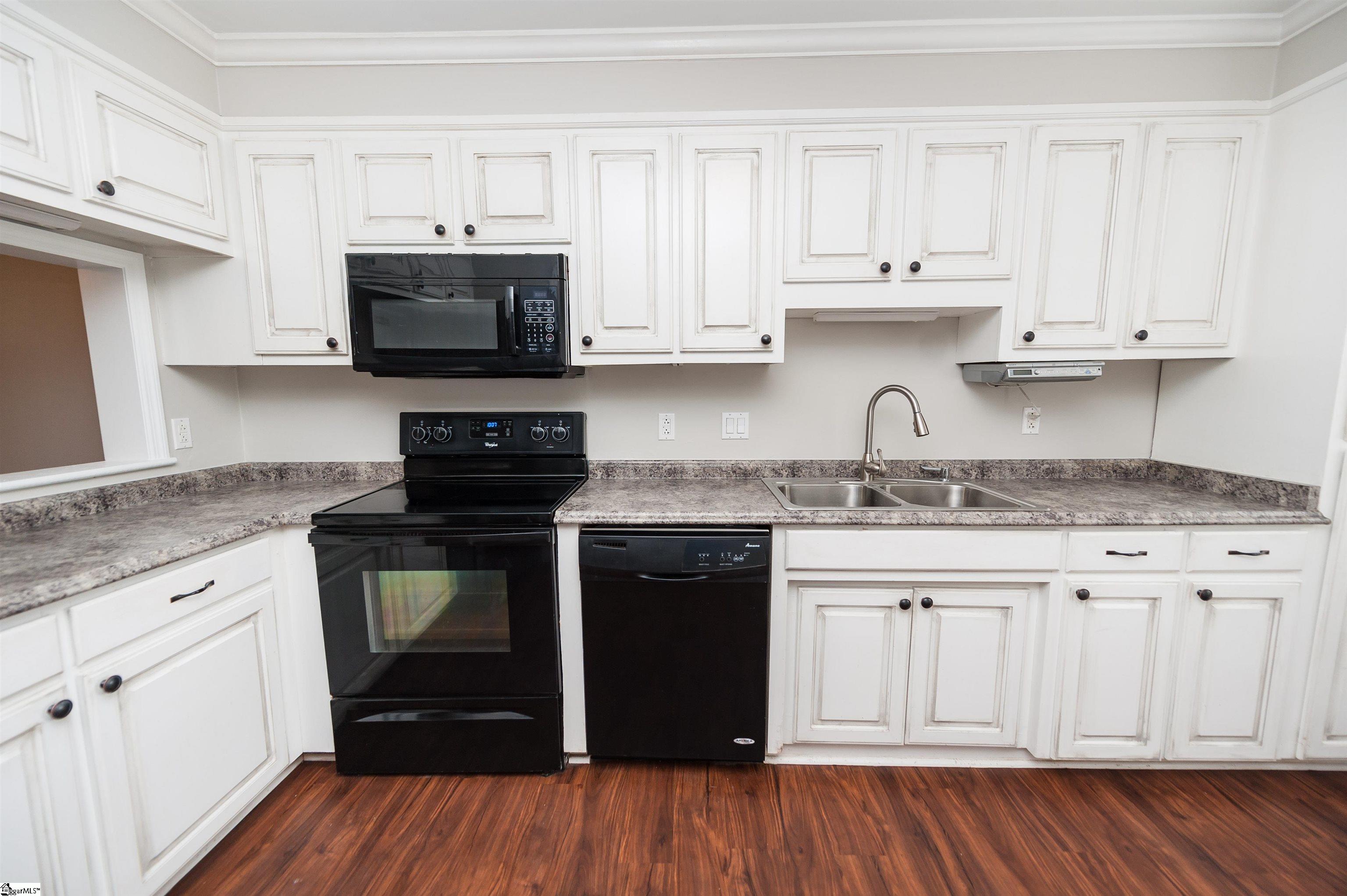 45 Somersett Drive Spartanburg, SC 29301