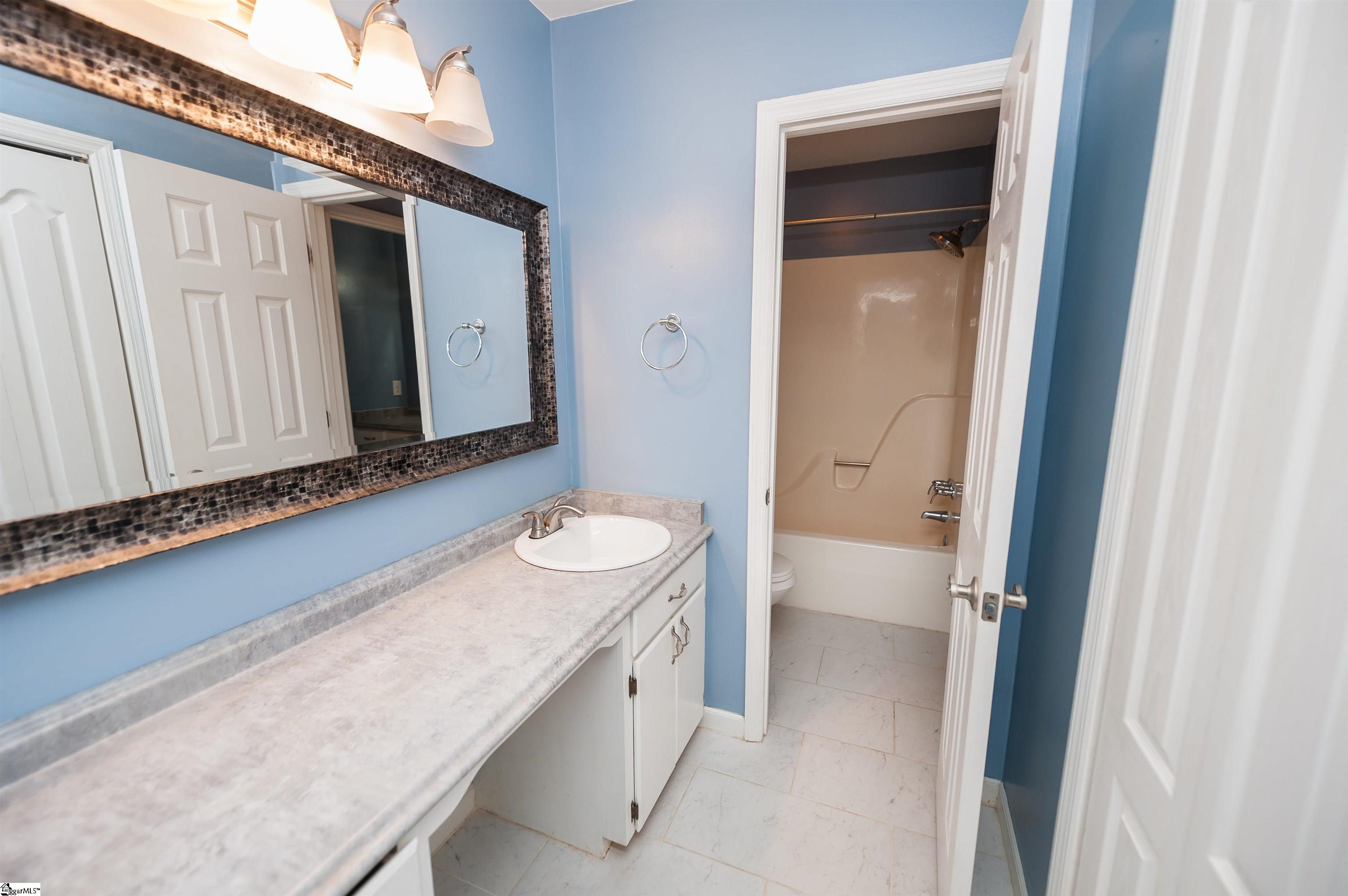 45 Somersett Drive Spartanburg, SC 29301