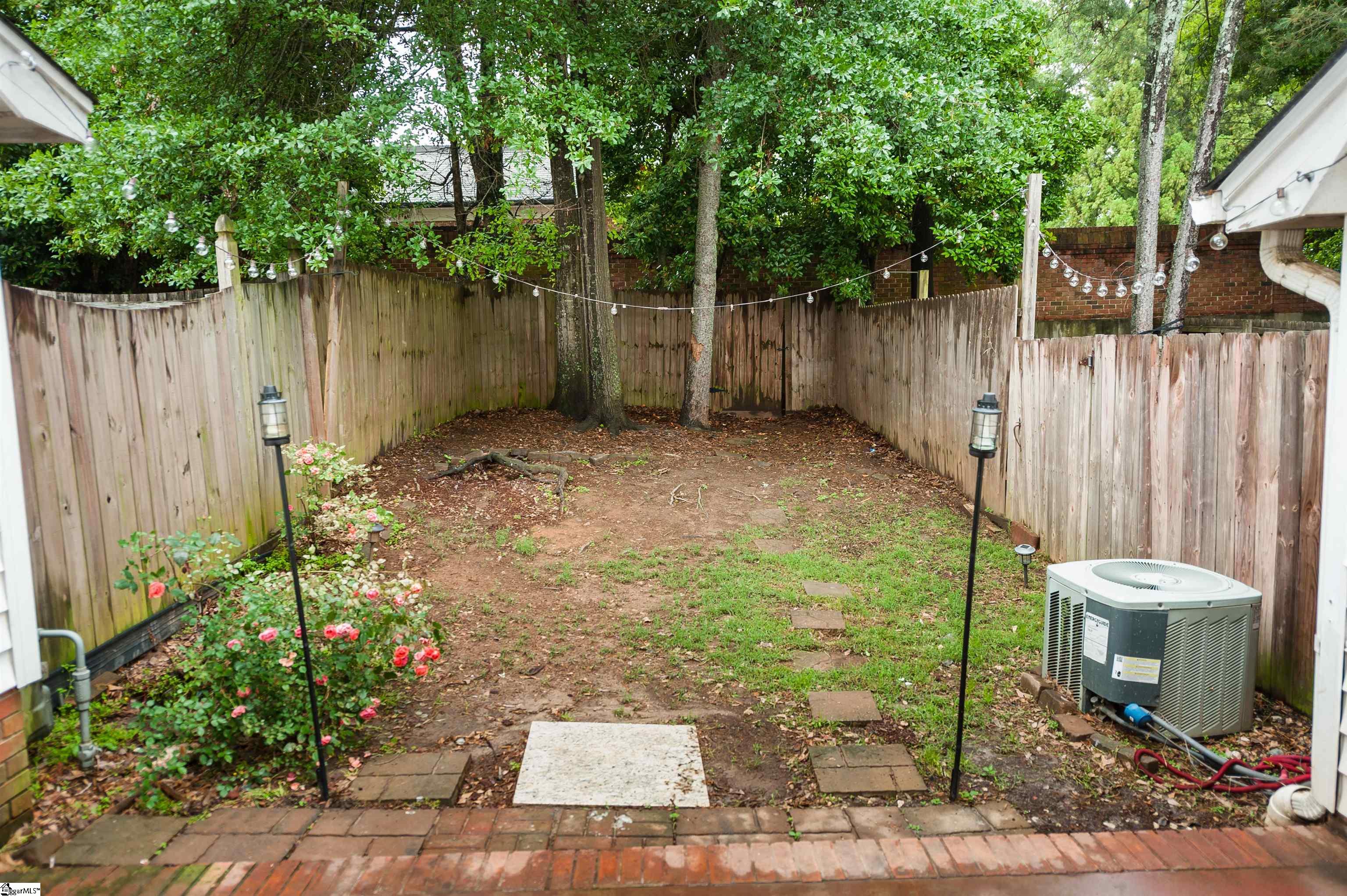 45 Somersett Drive Spartanburg, SC 29301