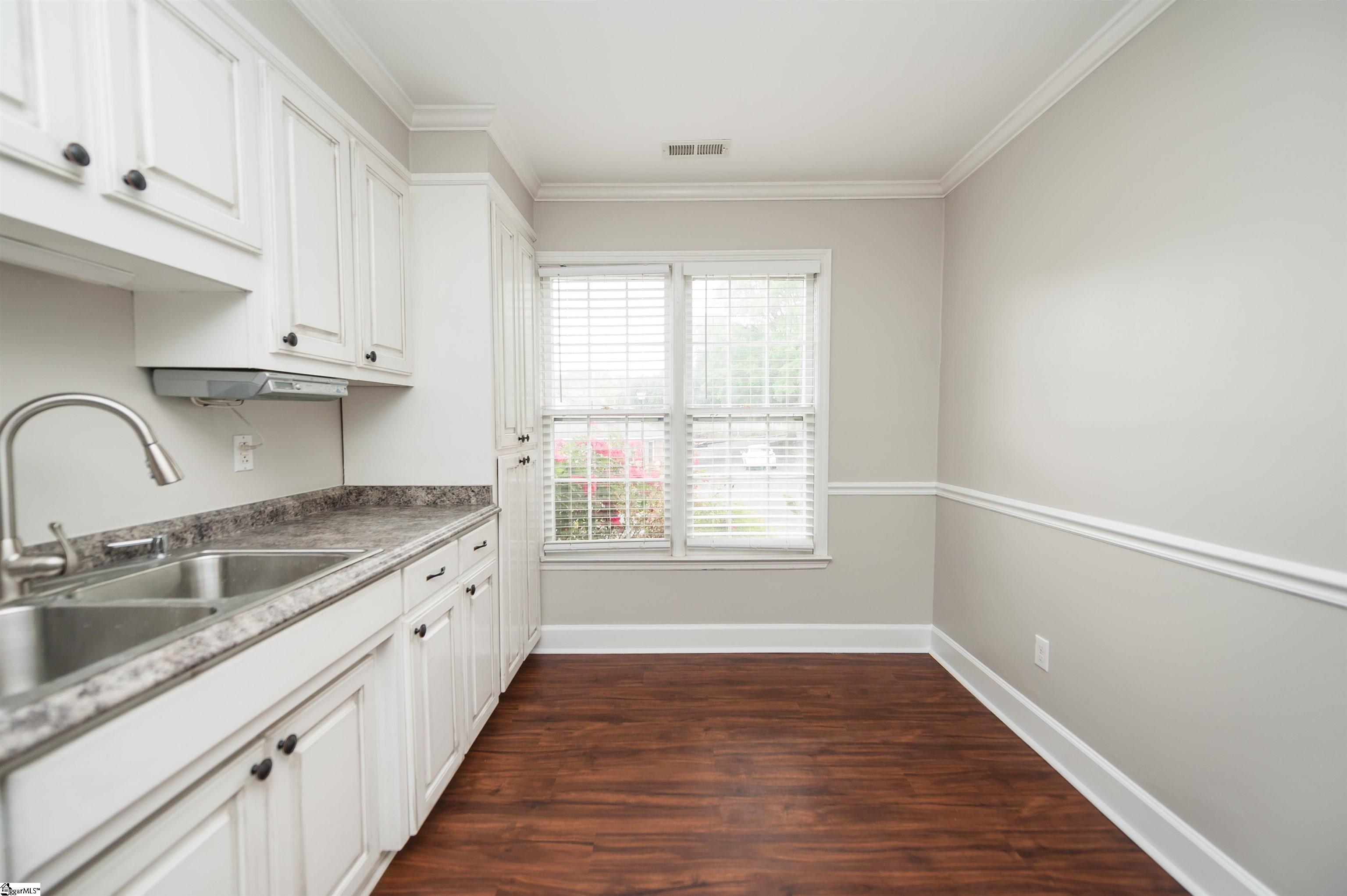 45 Somersett Drive Spartanburg, SC 29301