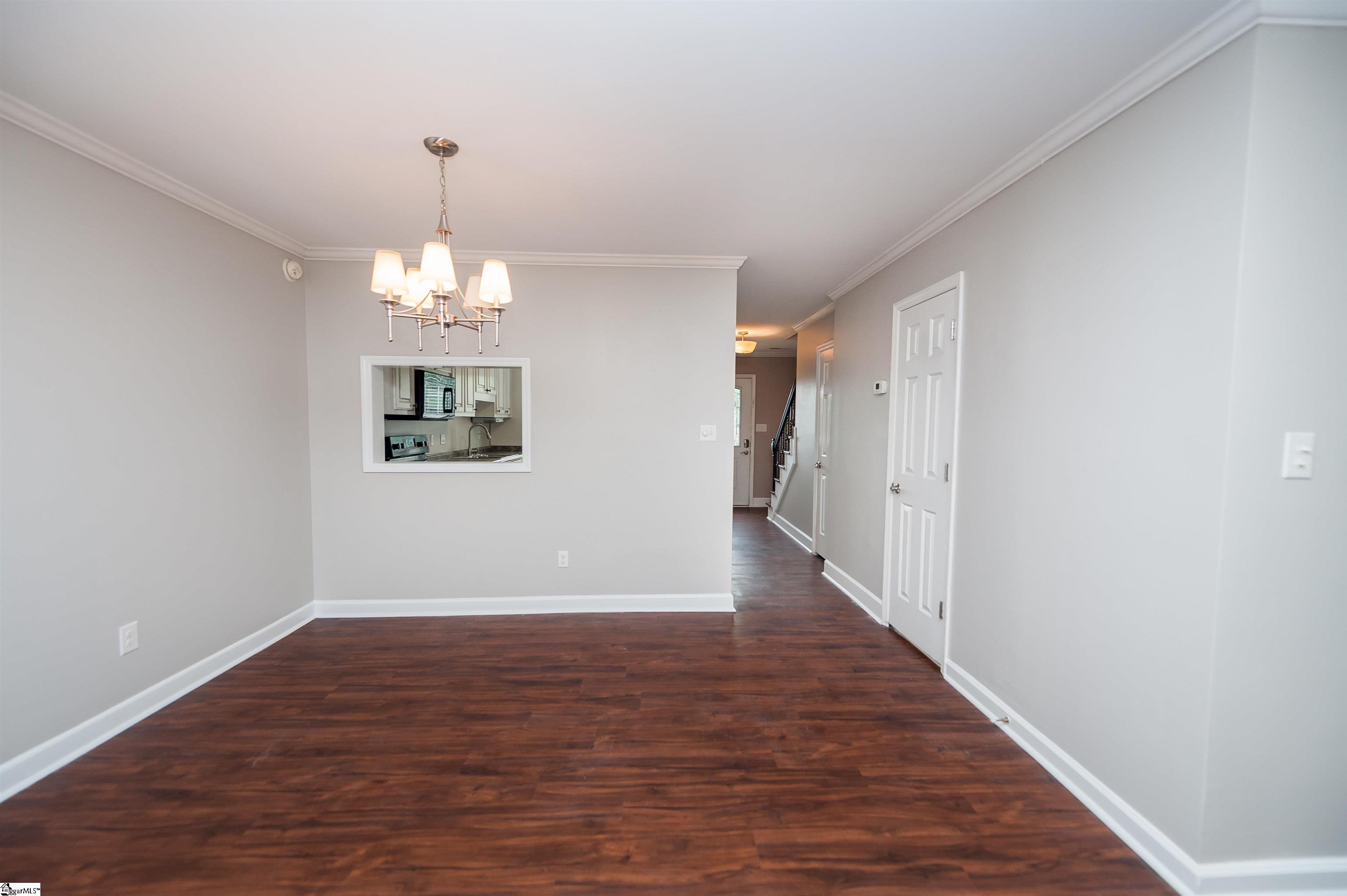 45 Somersett Drive Spartanburg, SC 29301