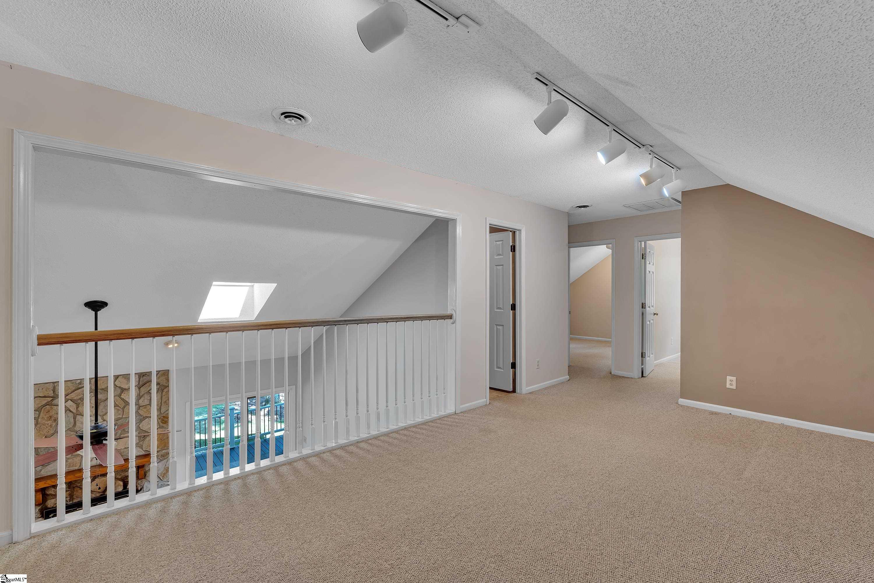 103 Oak Meadow Drive Simpsonville, SC 29681