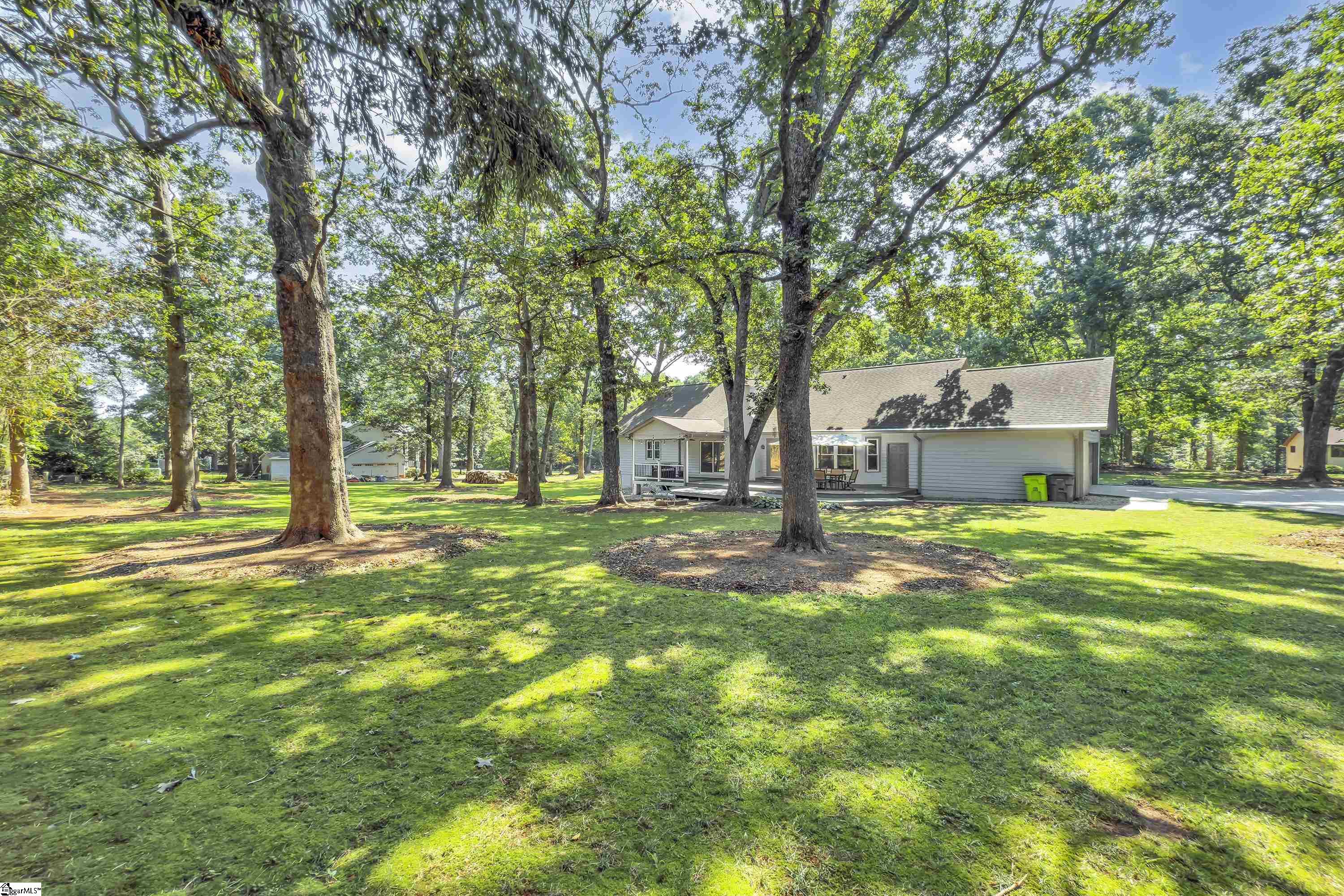 103 Oak Meadow Drive Simpsonville, SC 29681