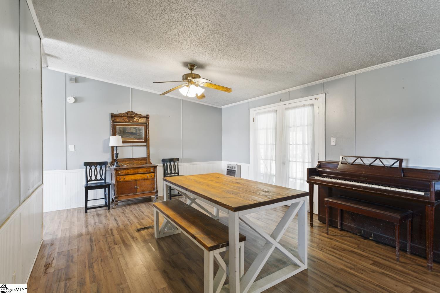 202 Pete Armstrong Road Honea Path, SC 29654