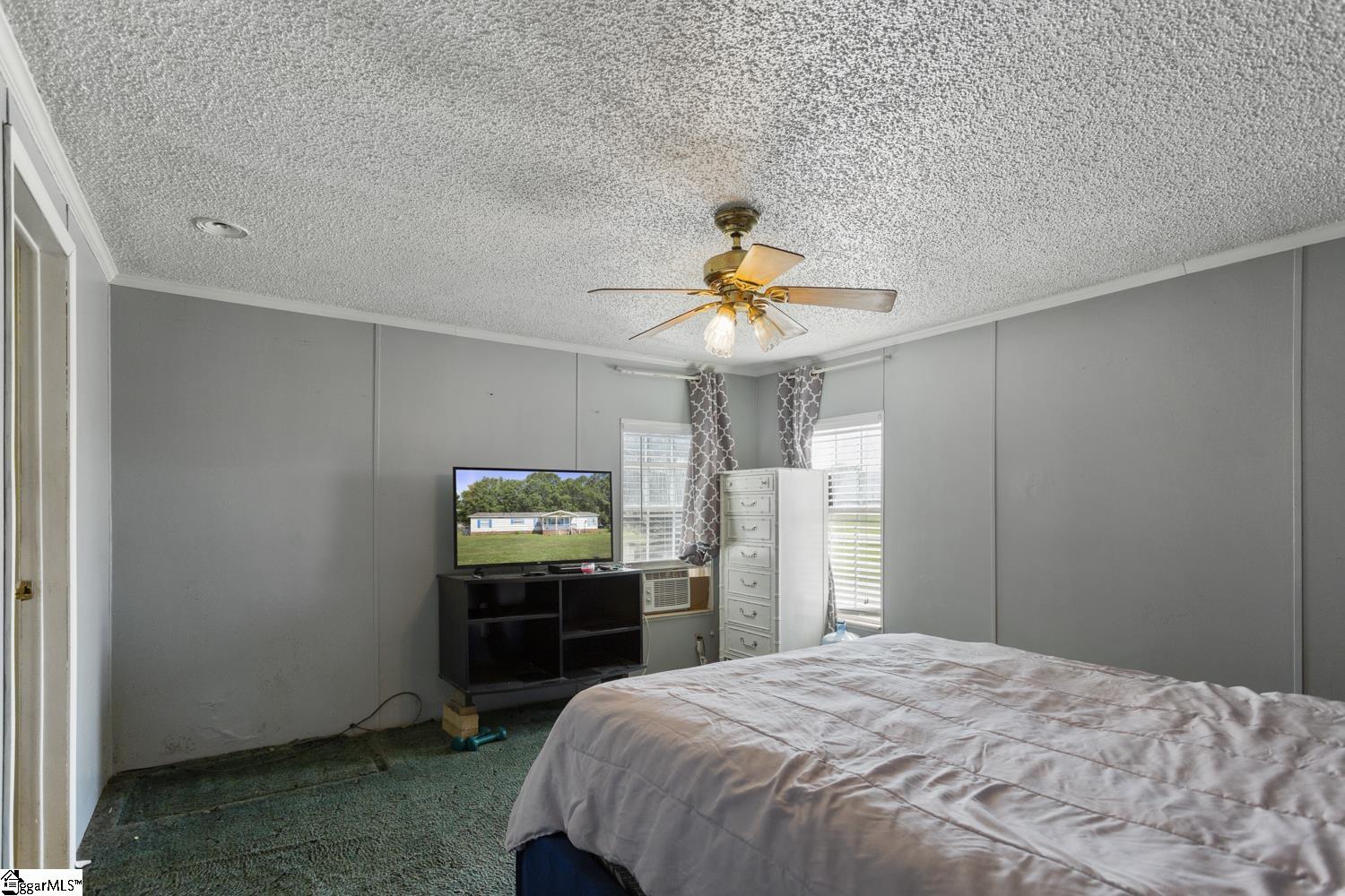 202 Pete Armstrong Road Honea Path, SC 29654