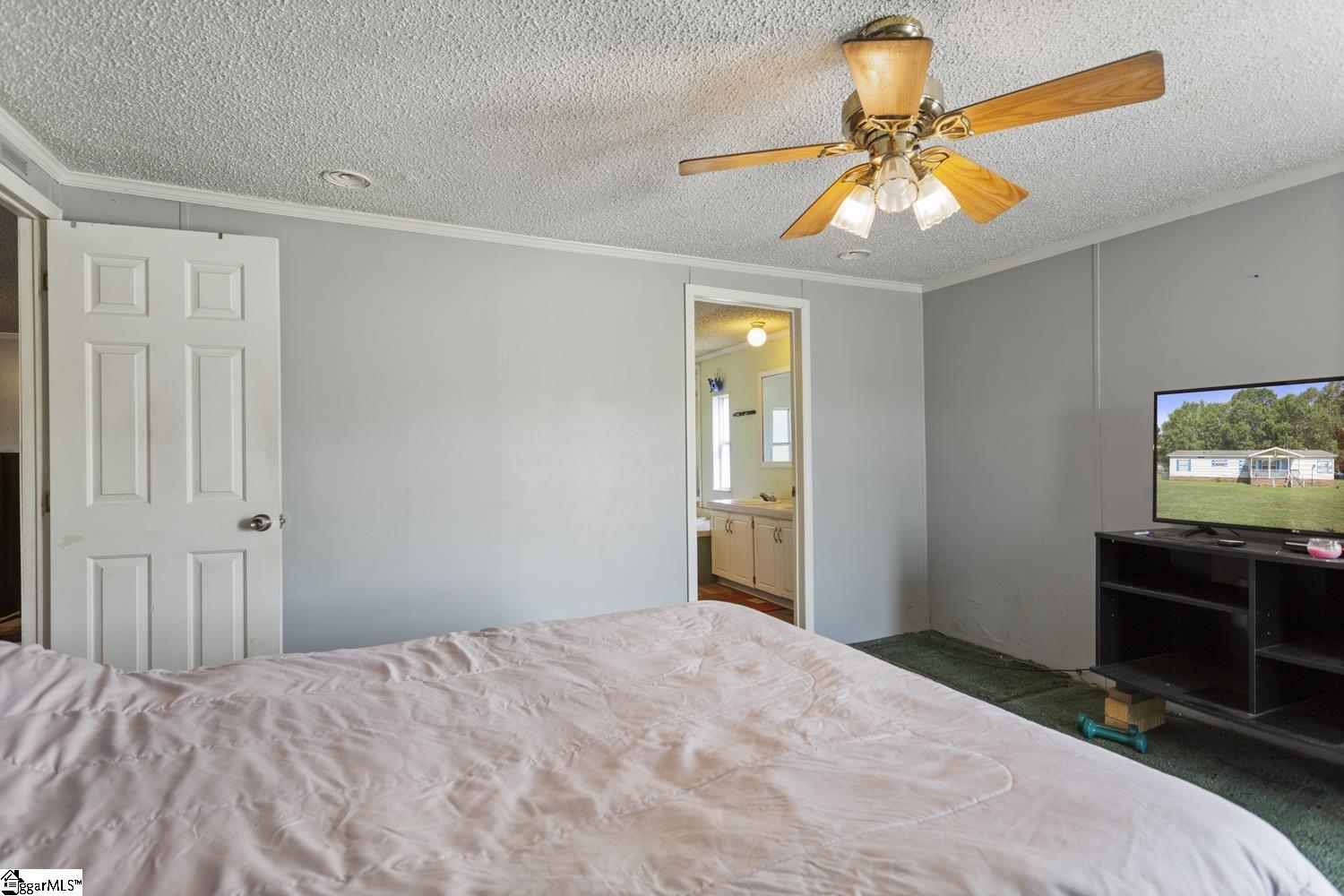 202 Pete Armstrong Road Honea Path, SC 29654
