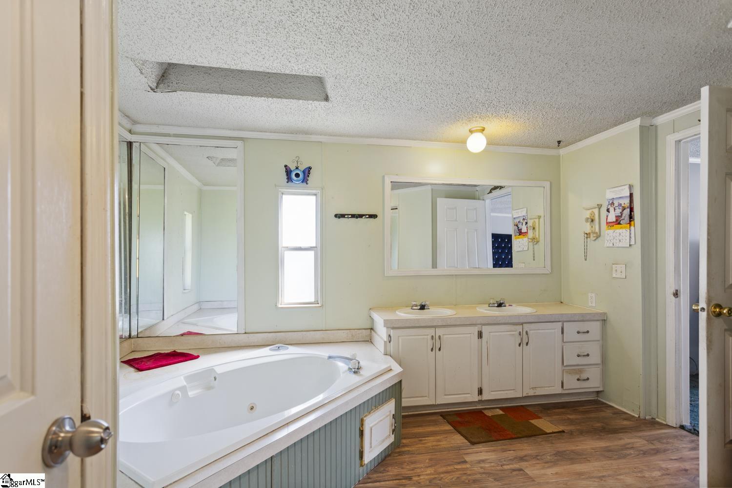 202 Pete Armstrong Road Honea Path, SC 29654