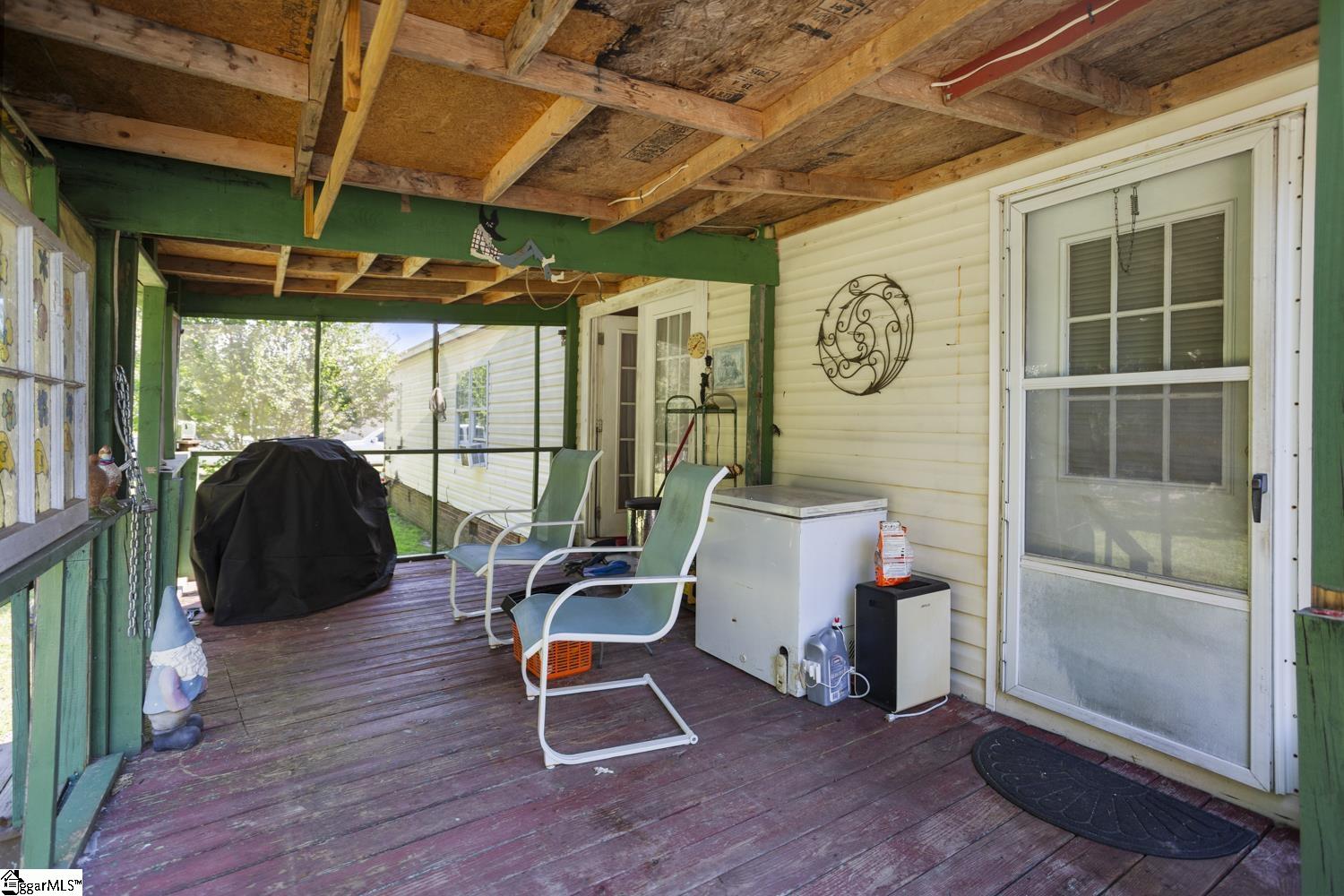 202 Pete Armstrong Road Honea Path, SC 29654