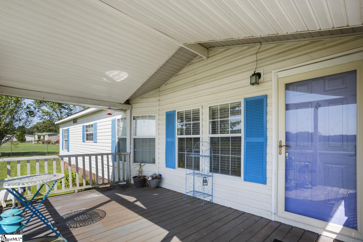 202 Pete Armstrong Road Honea Path, SC 29654
