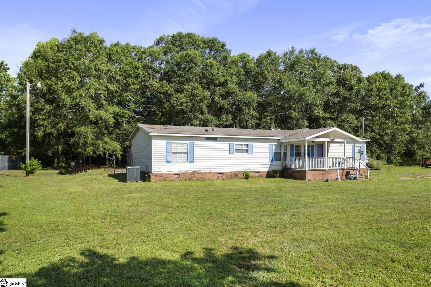 202 Pete Armstrong Road Honea Path, SC 29654