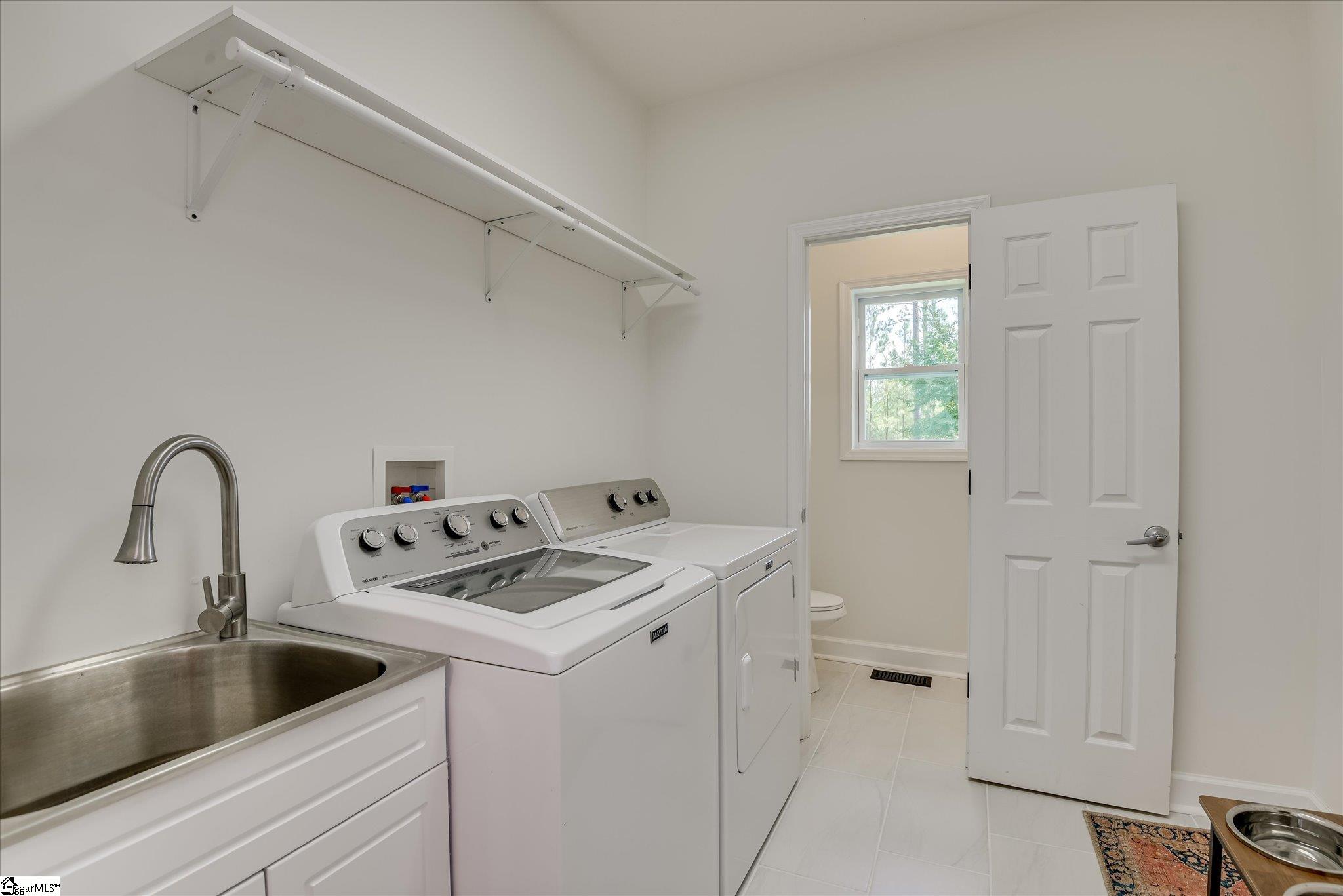 395 New Cut Road Edgefield, SC 29824