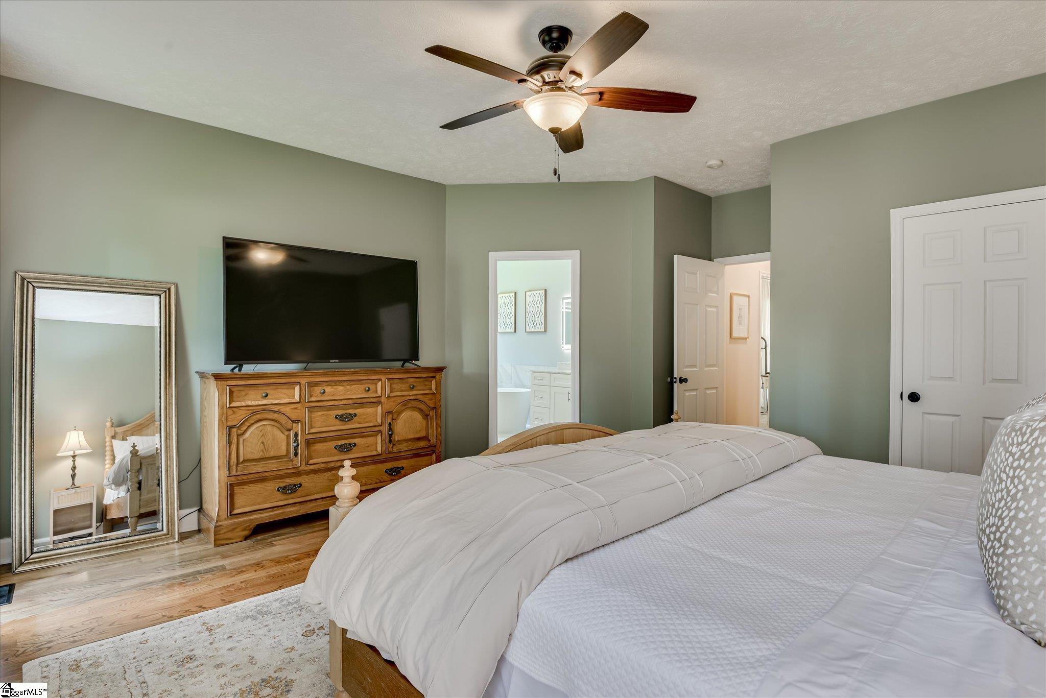 395 New Cut Road Edgefield, SC 29824