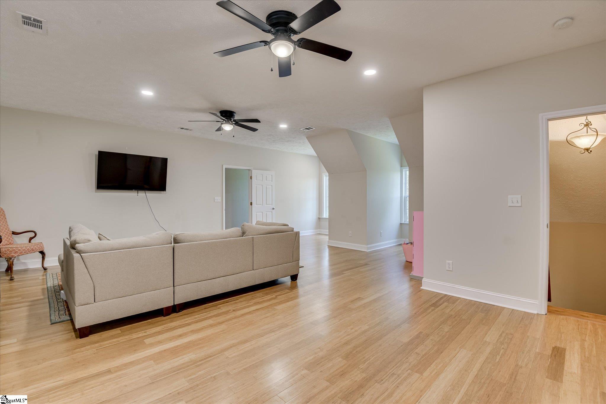 395 New Cut Road Edgefield, SC 29824