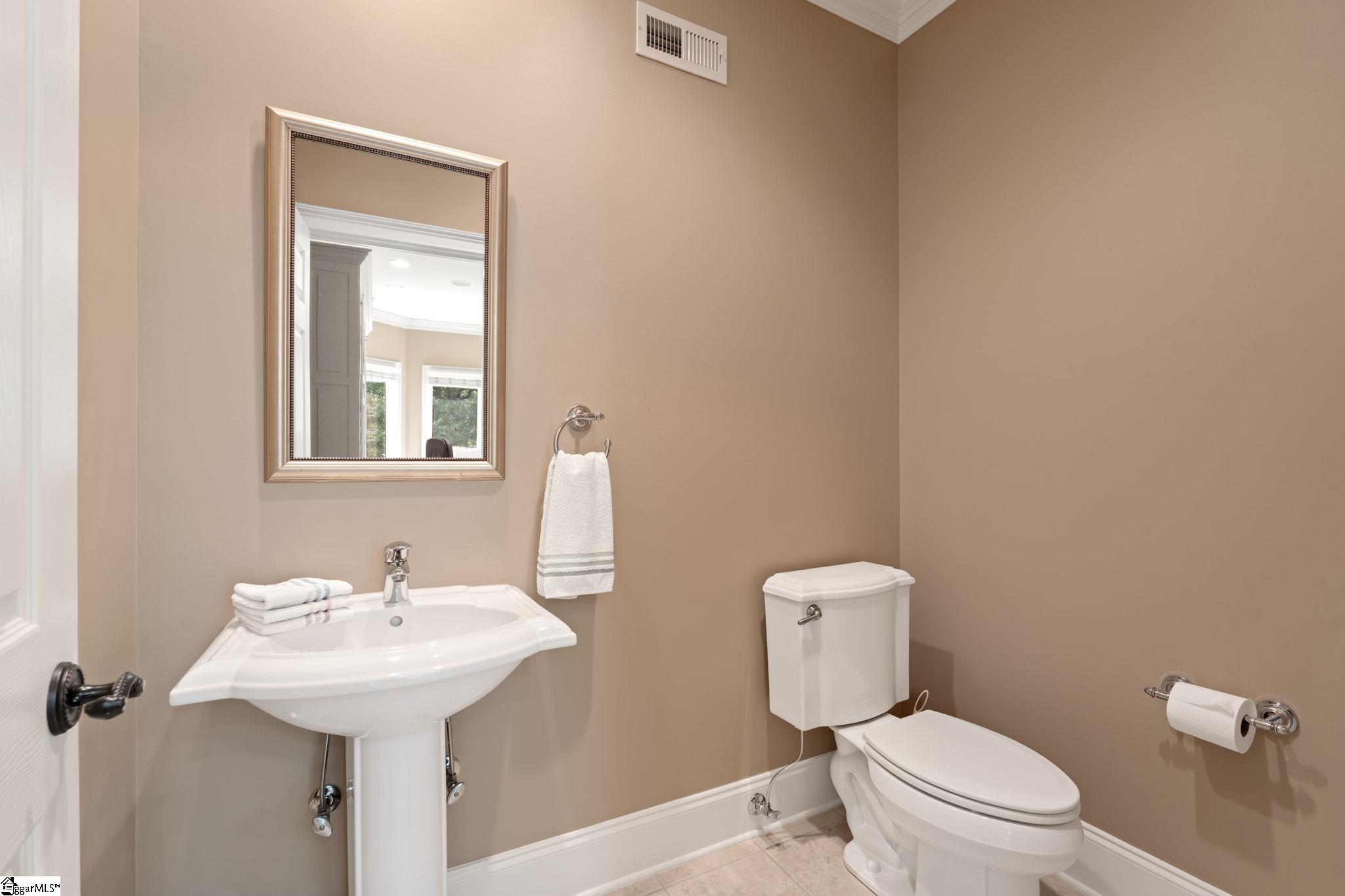 216 Bruce Farm Road Simpsonville, SC 29681