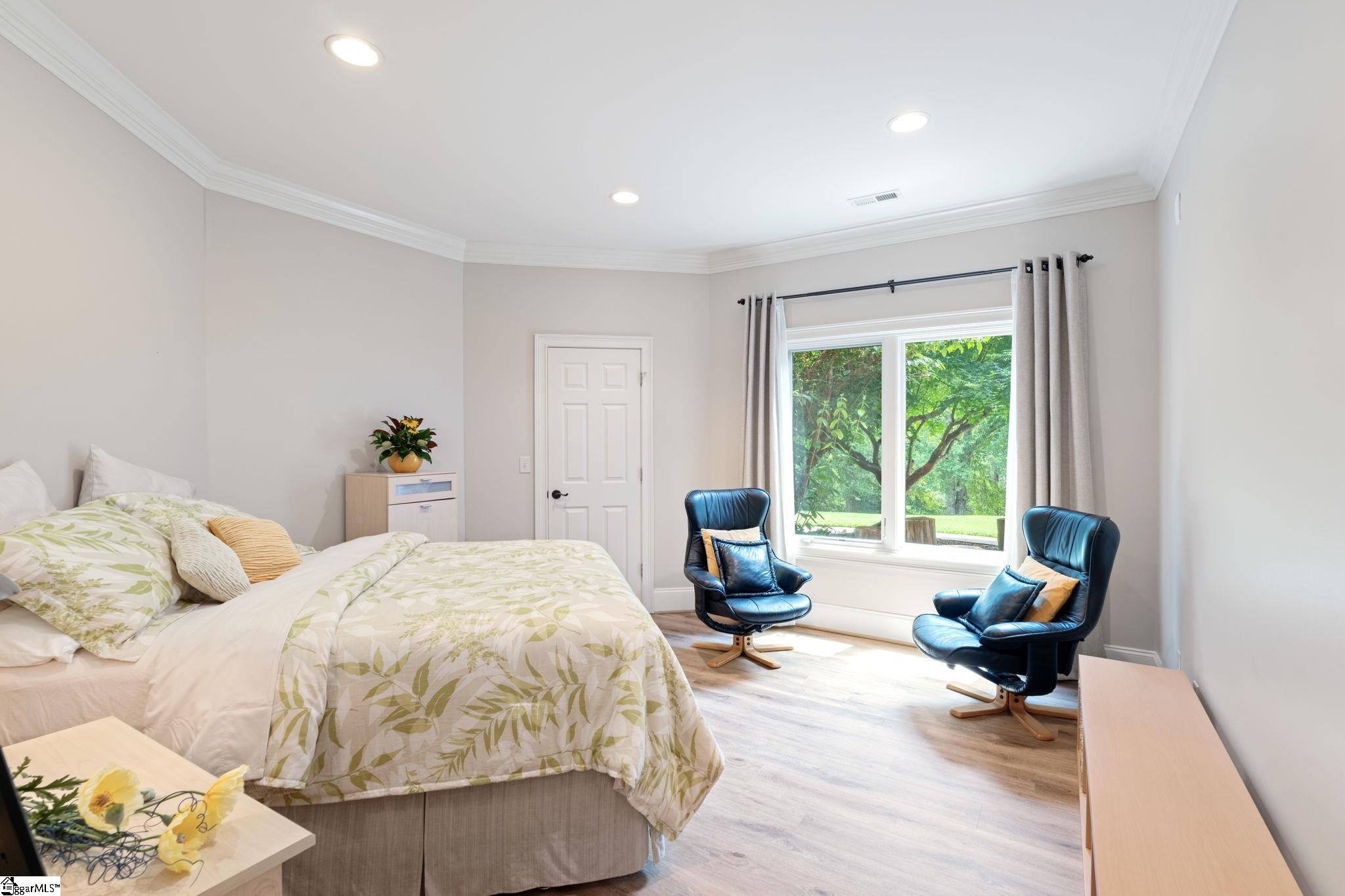216 Bruce Farm Road Simpsonville, SC 29681