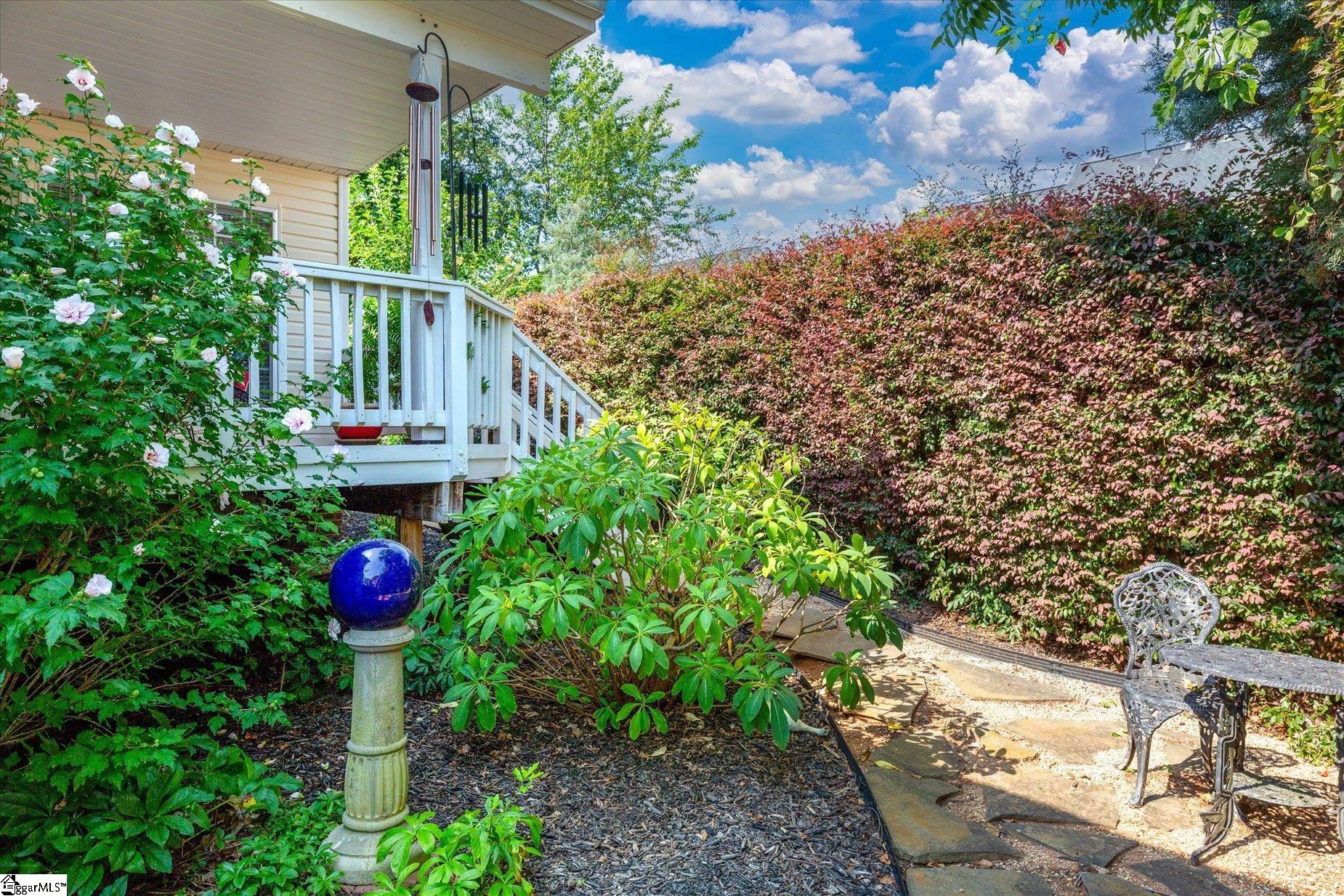 6 Red Bark Court Taylors, SC 29687
