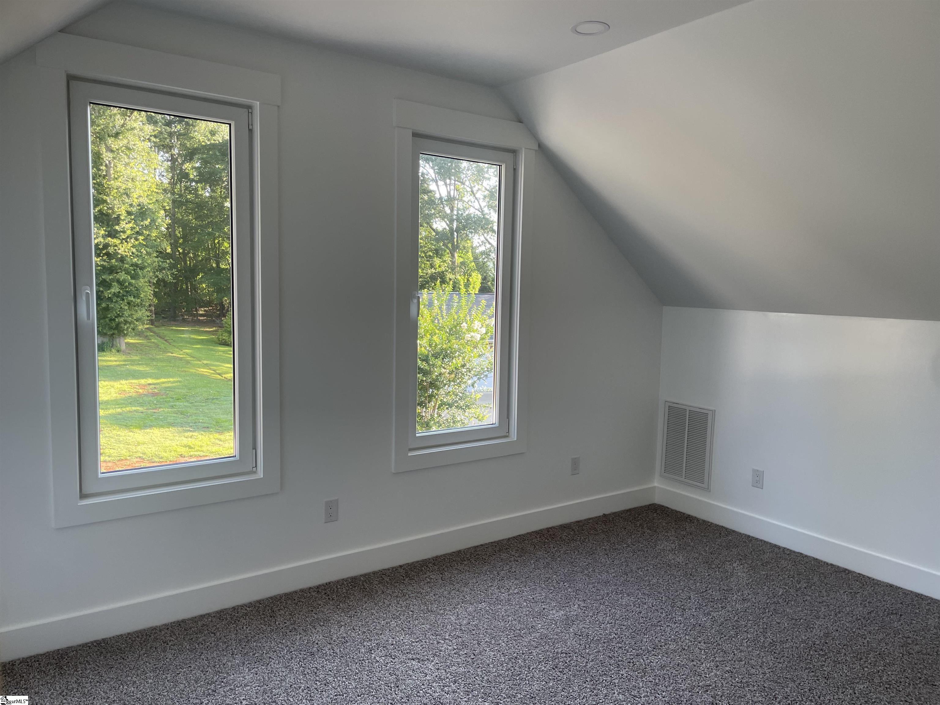 115 Hickory Hollow Road Inman, SC 29349