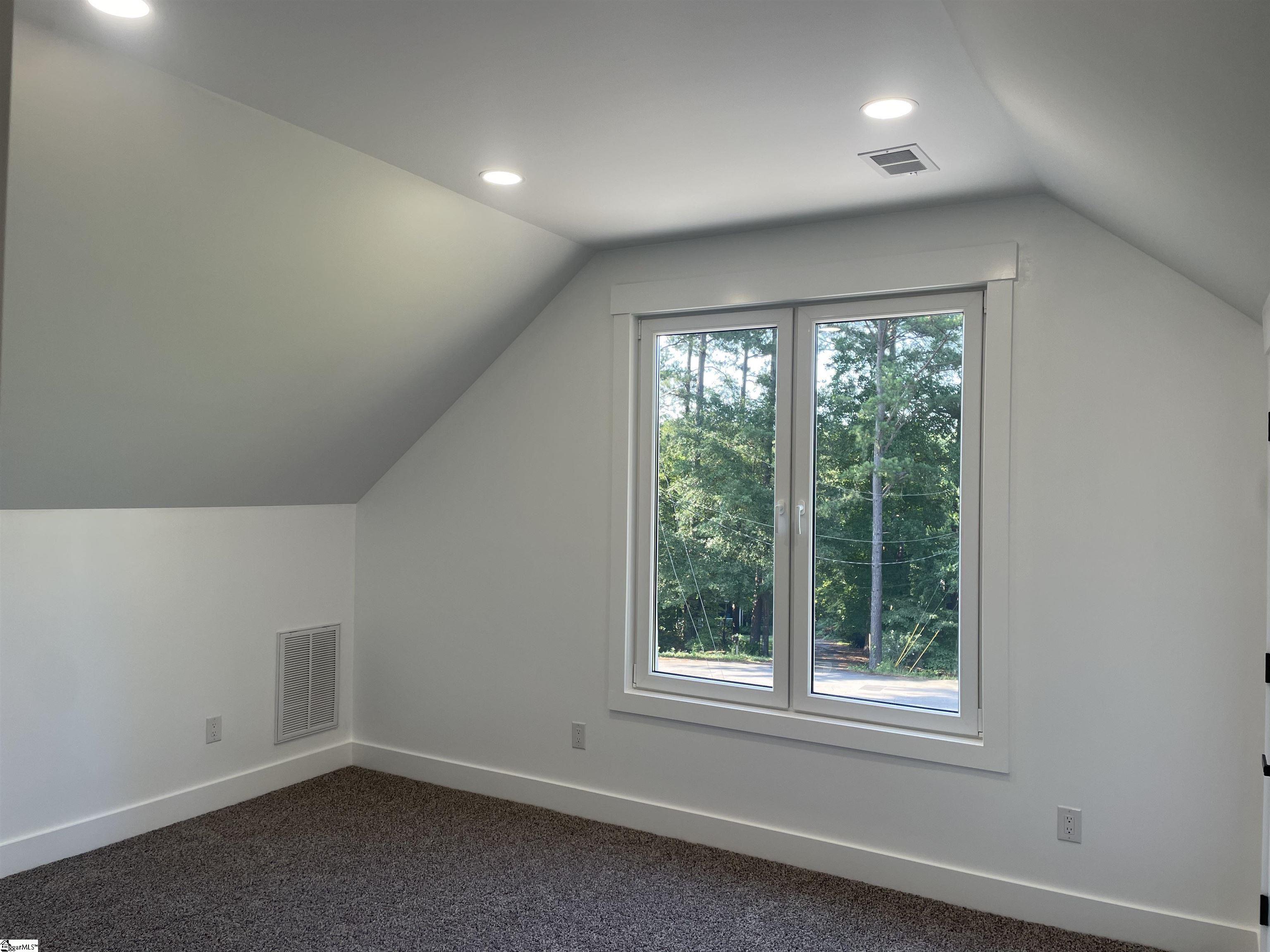 115 Hickory Hollow Road Inman, SC 29349