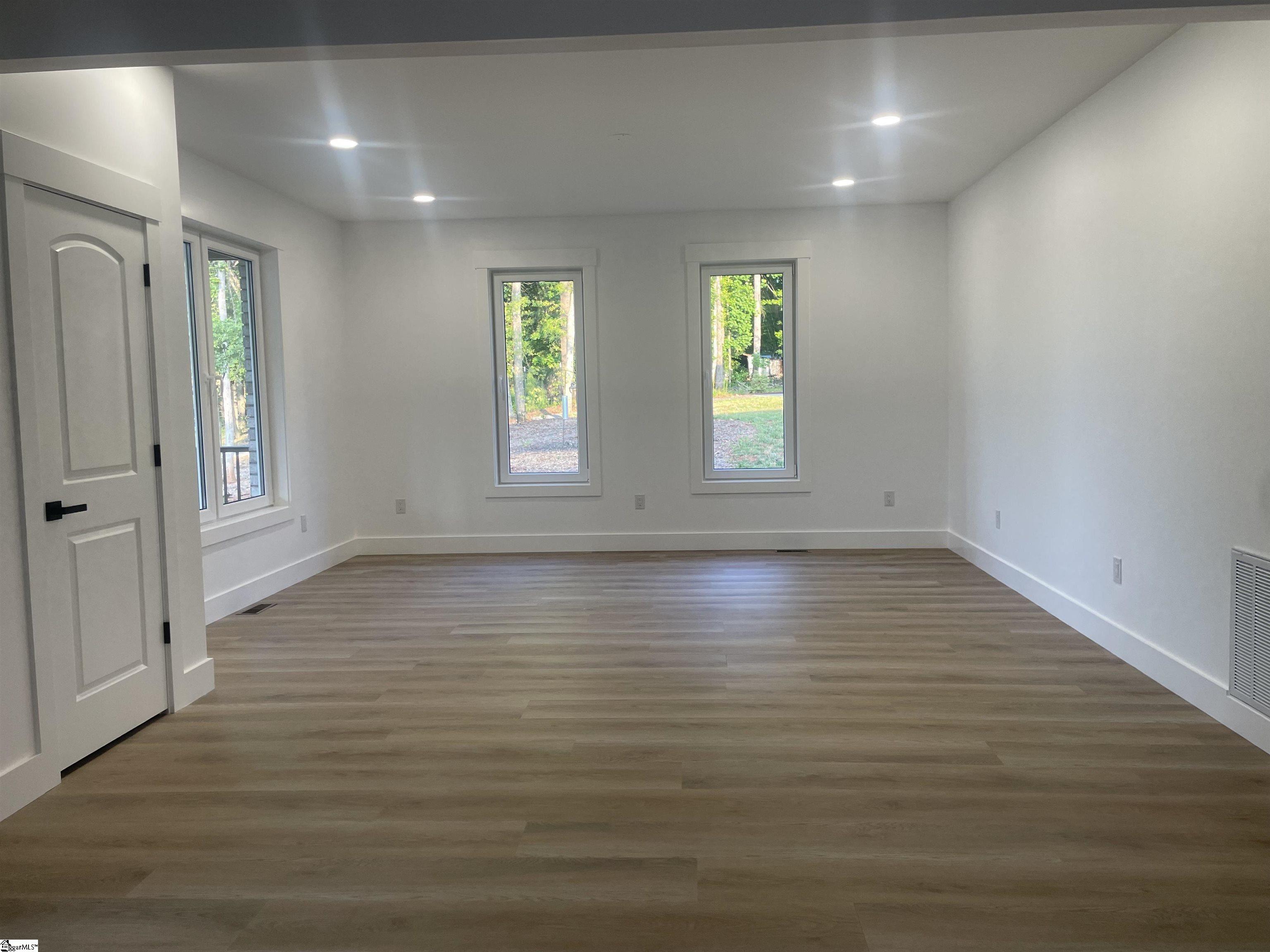 115 Hickory Hollow Road Inman, SC 29349