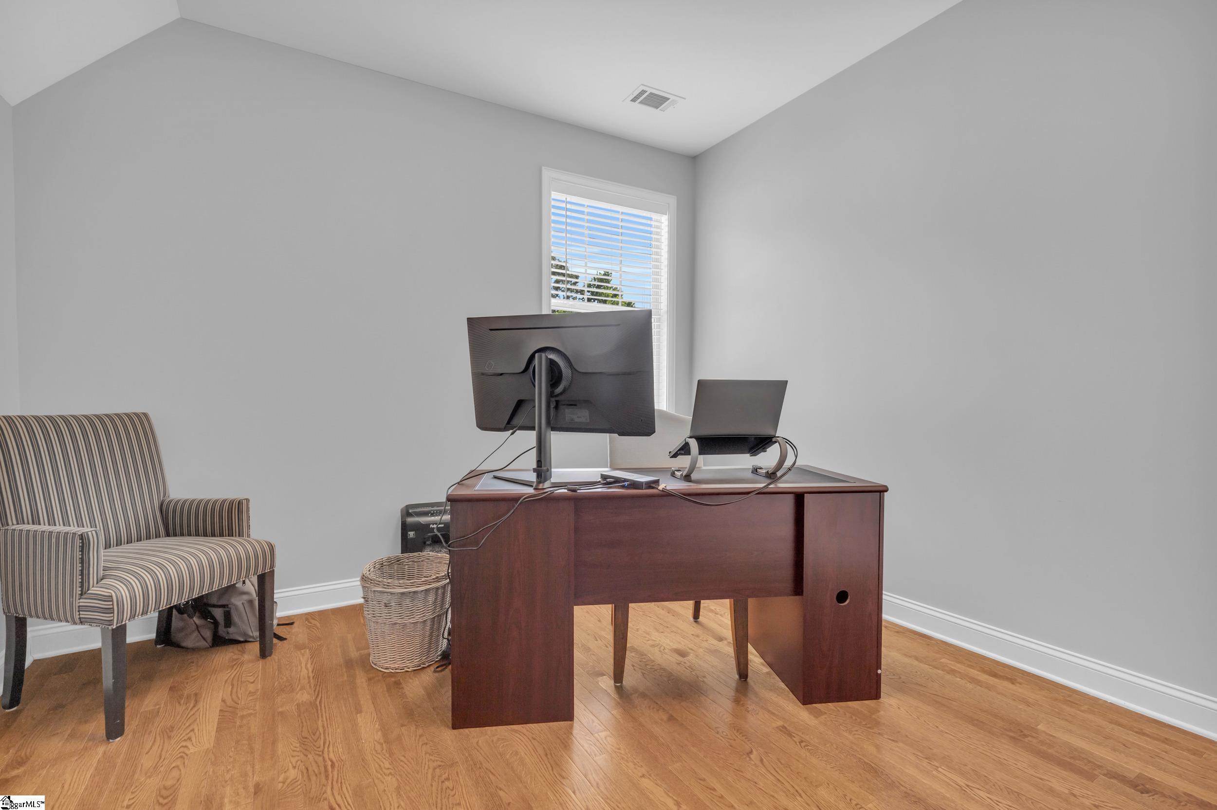 15 Edge Court UNIT Unit B Greenville, SC 29609