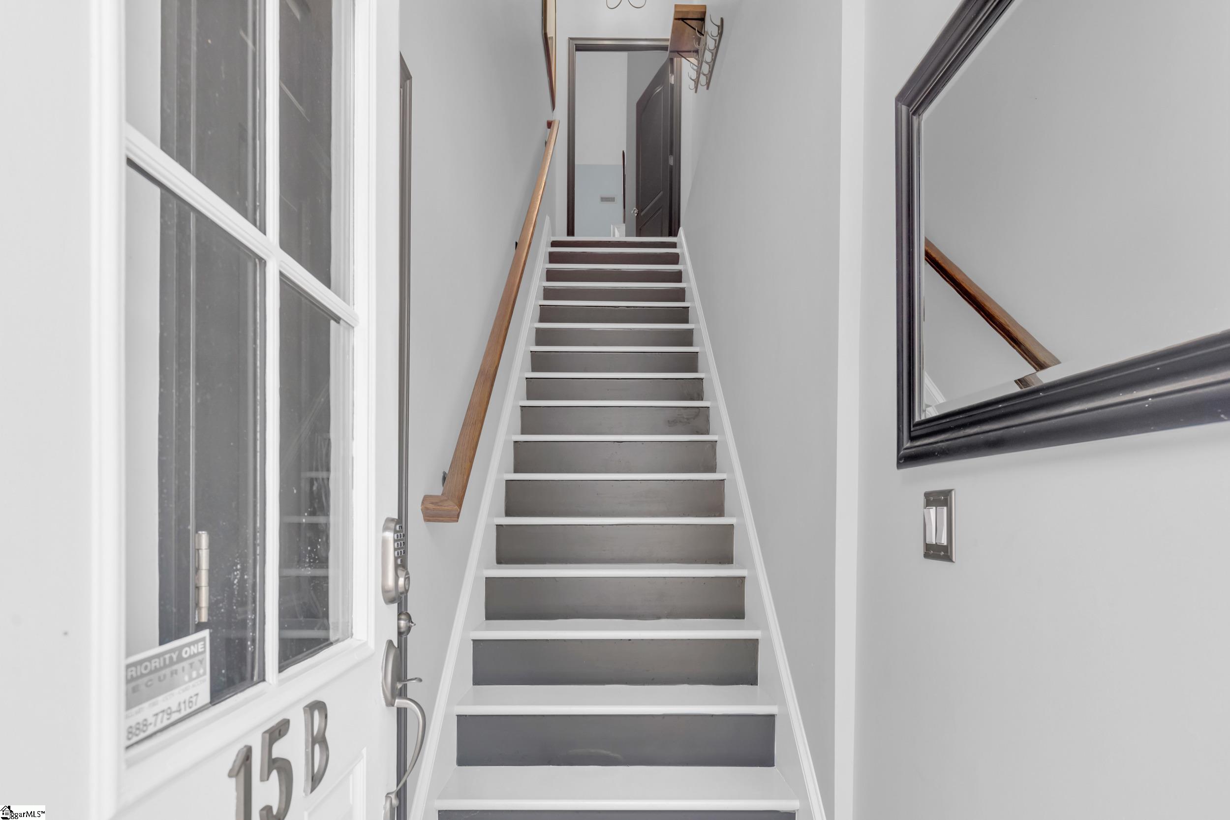 15 Edge Court UNIT Unit B Greenville, SC 29609